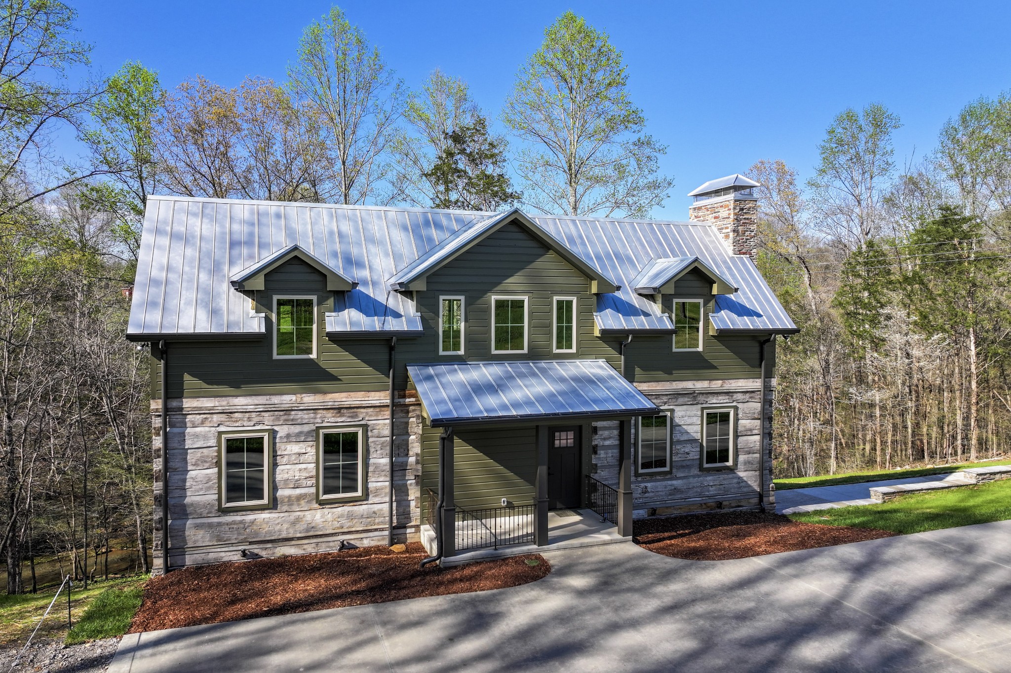7454 Sugar Camp Hollow Rd — photo