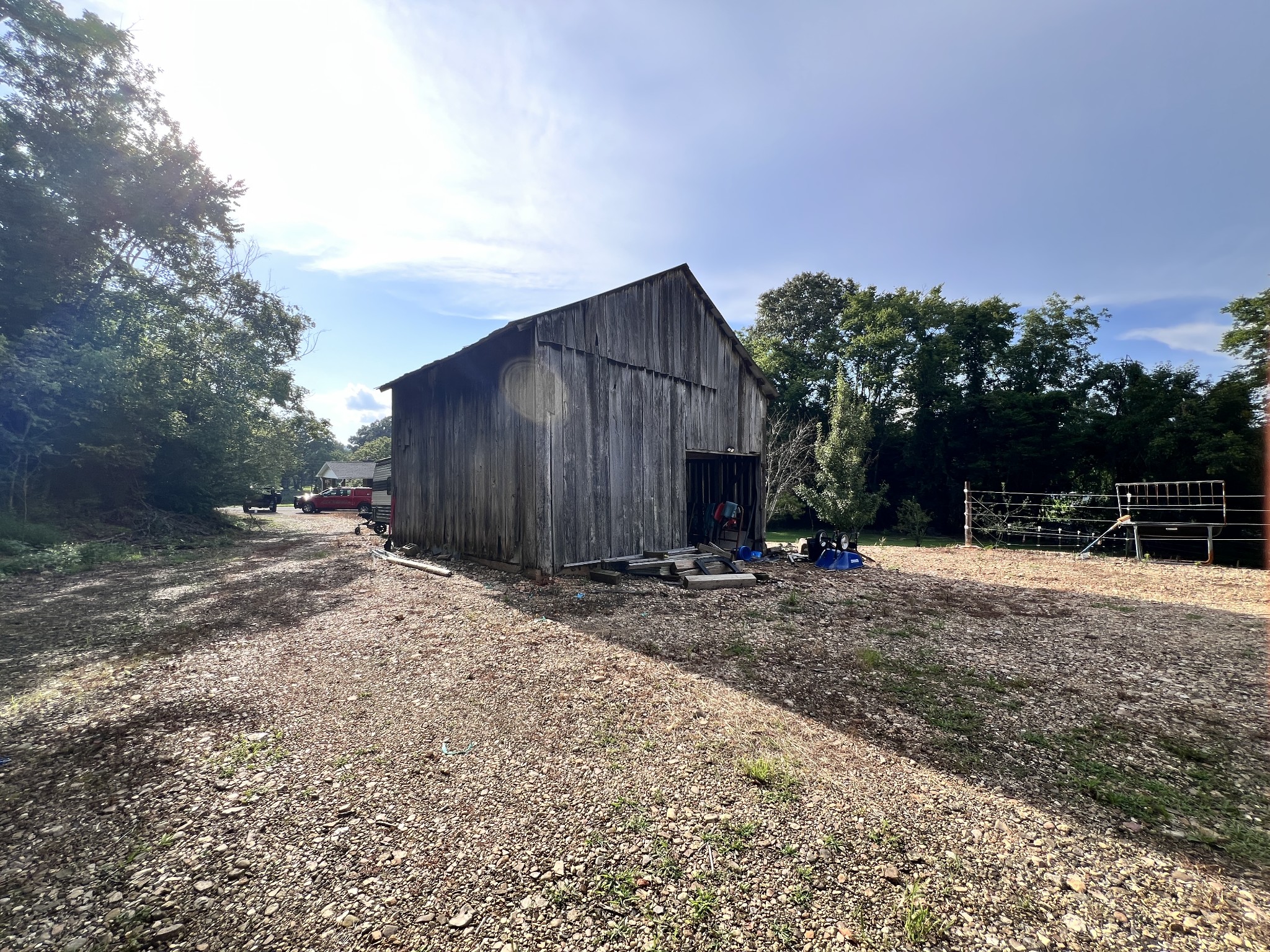 111 Gus Wallace Rd — photo