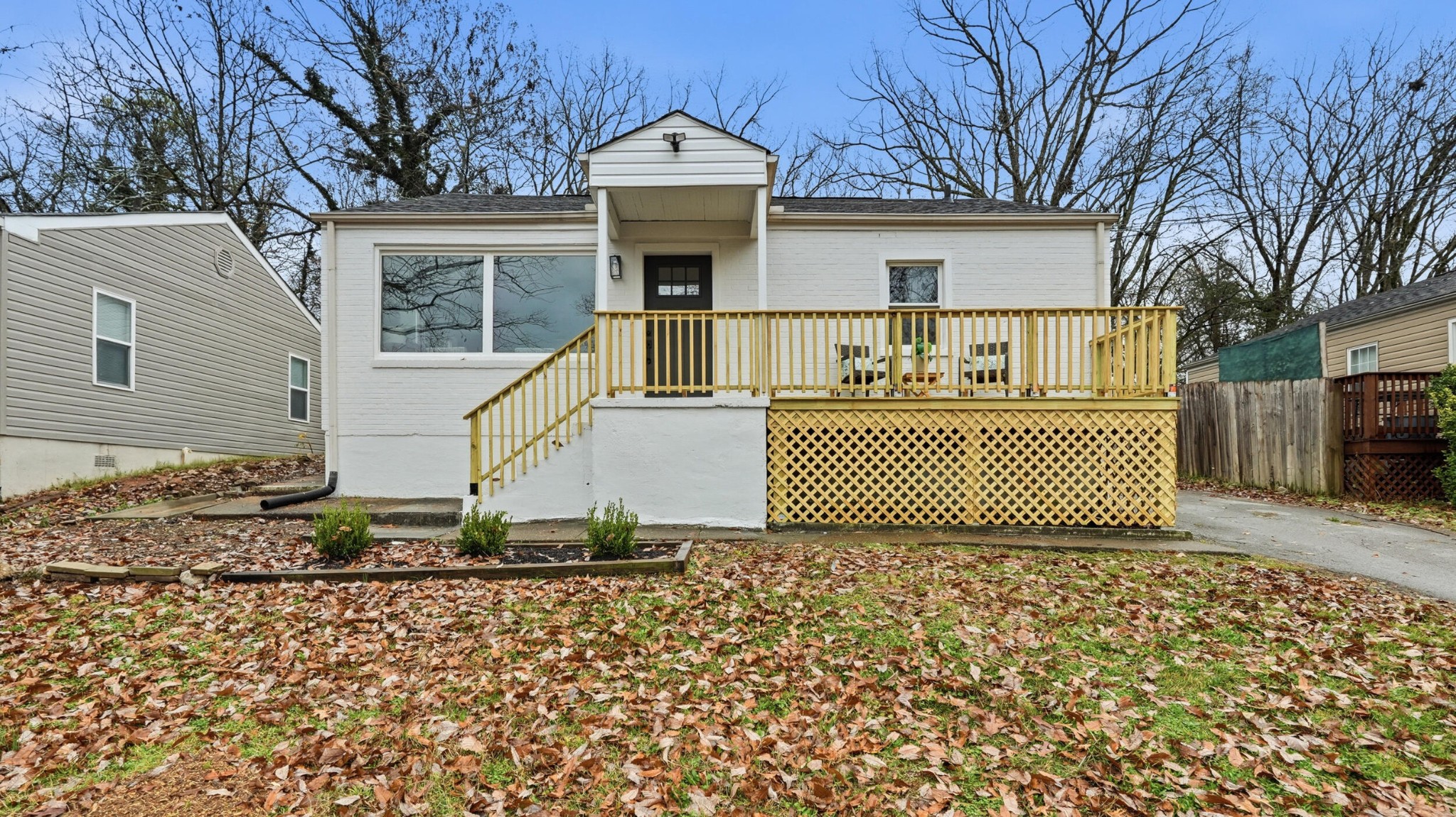 408 Central Drive — photo