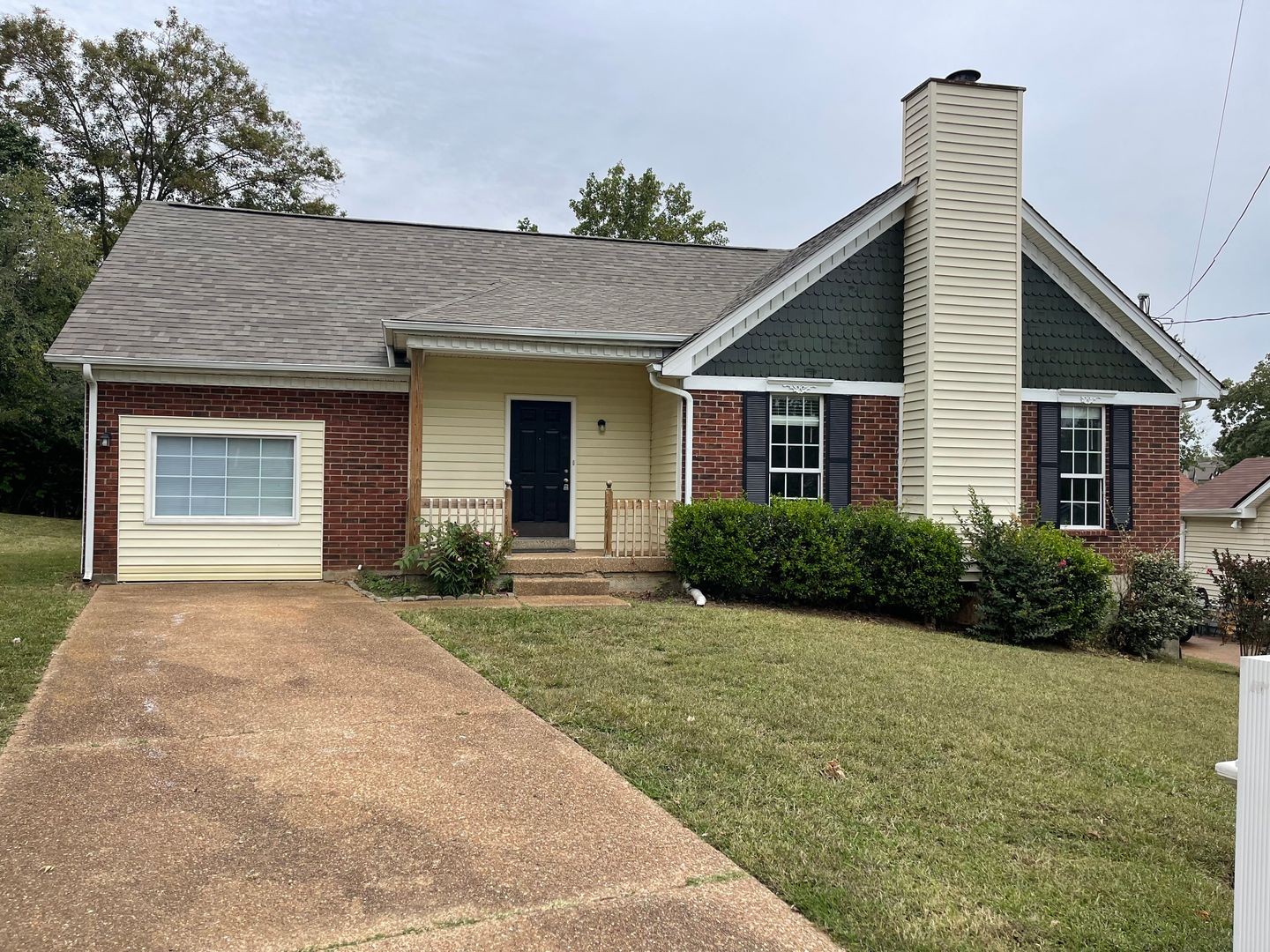 1812 Barnwell Ct — photo