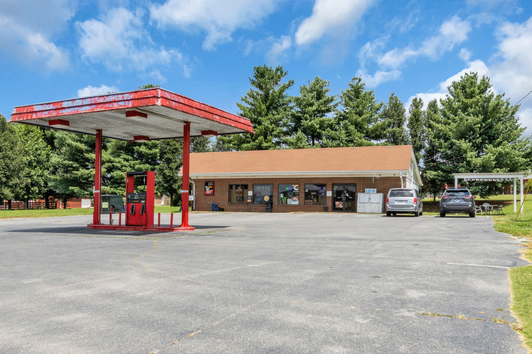 345 Huffman Rd — photo