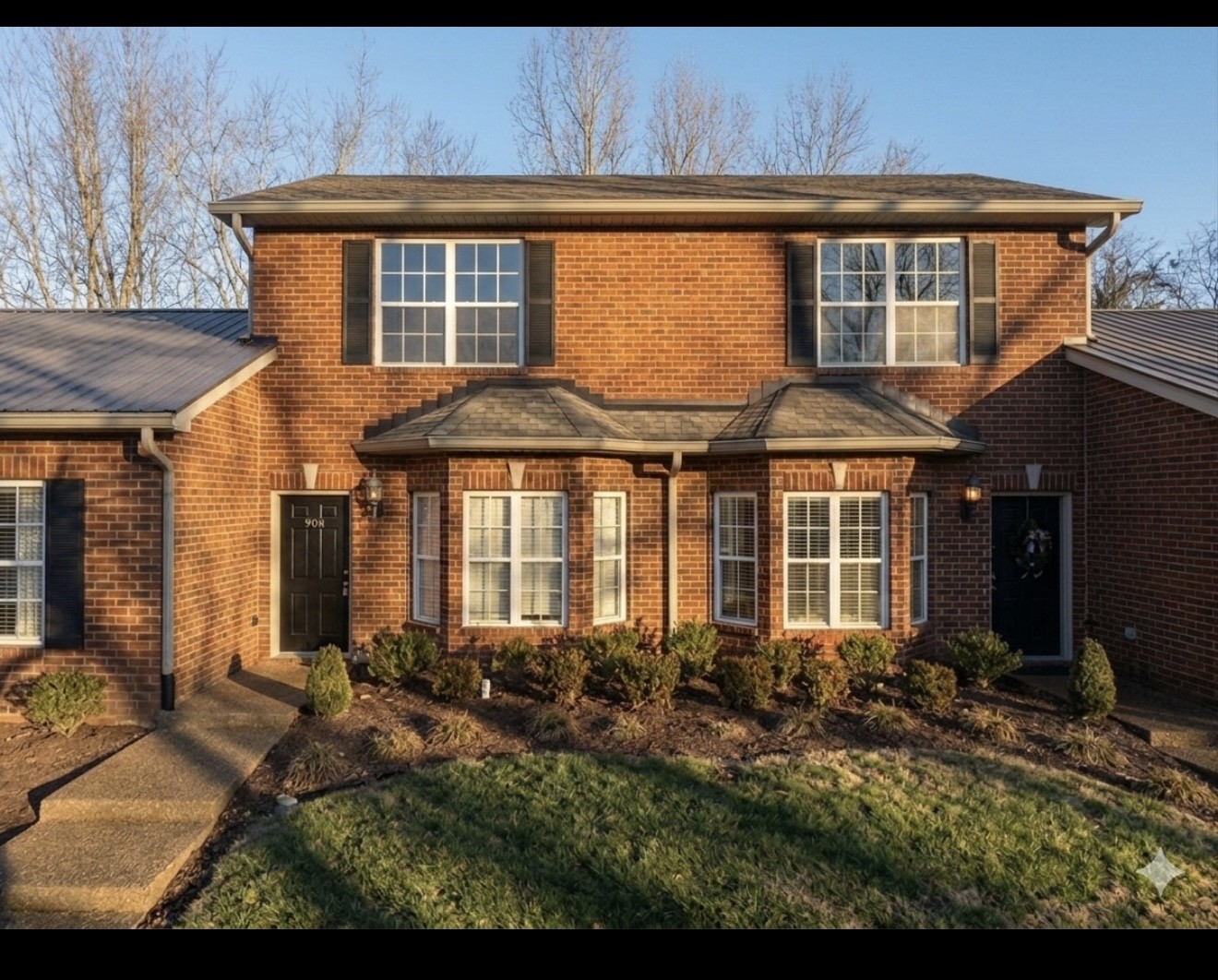 906 Cashmere Dr — photo