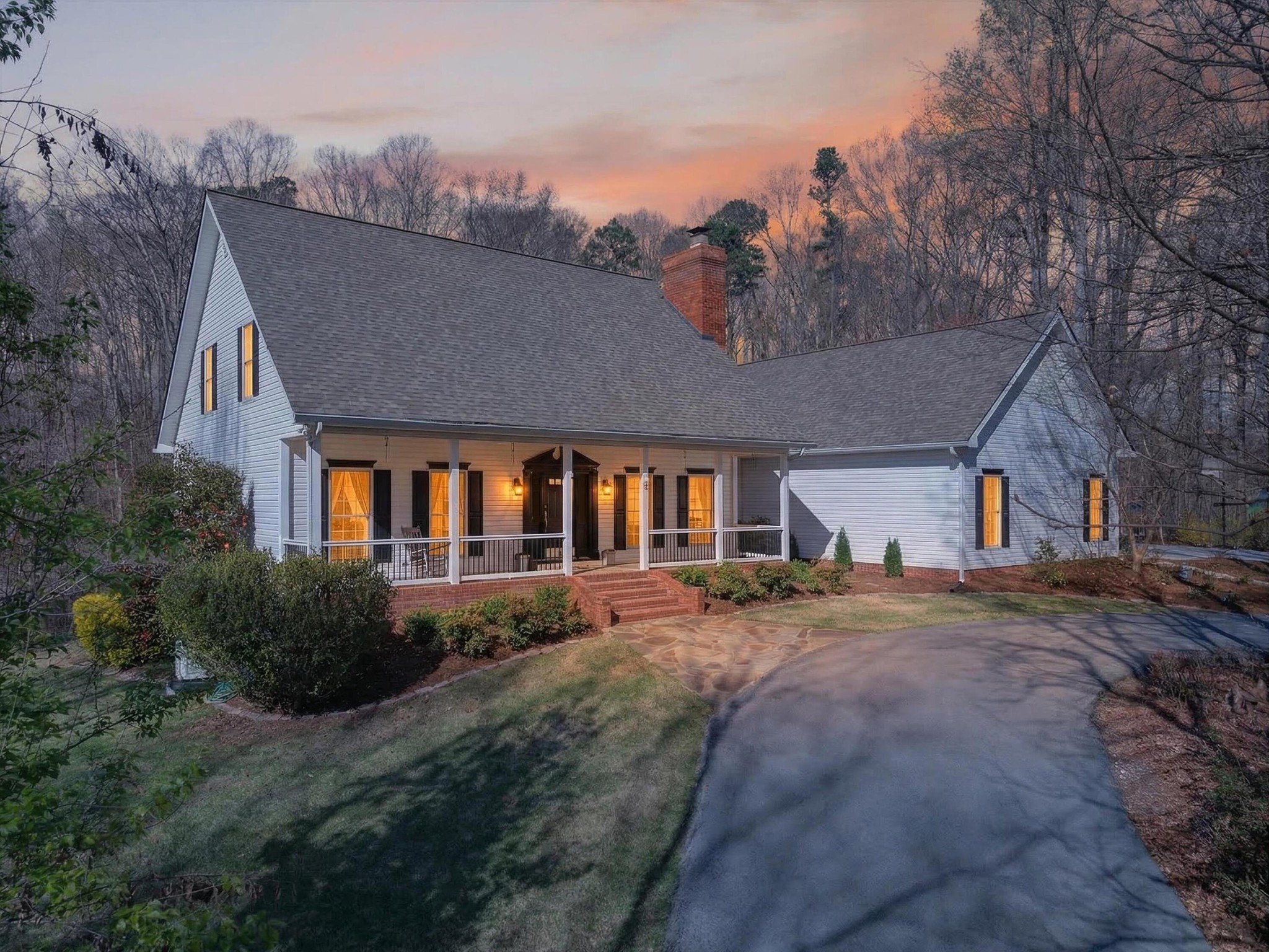 1400 Dogwood Valley Road — photo