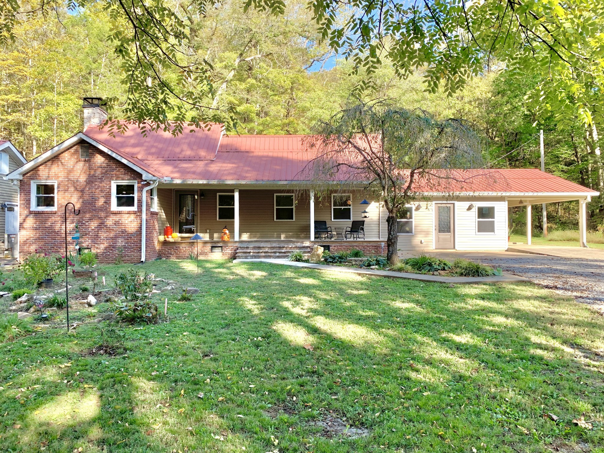 3979 Lem Davis Road, Cunningham, TN 37052 — photo 3