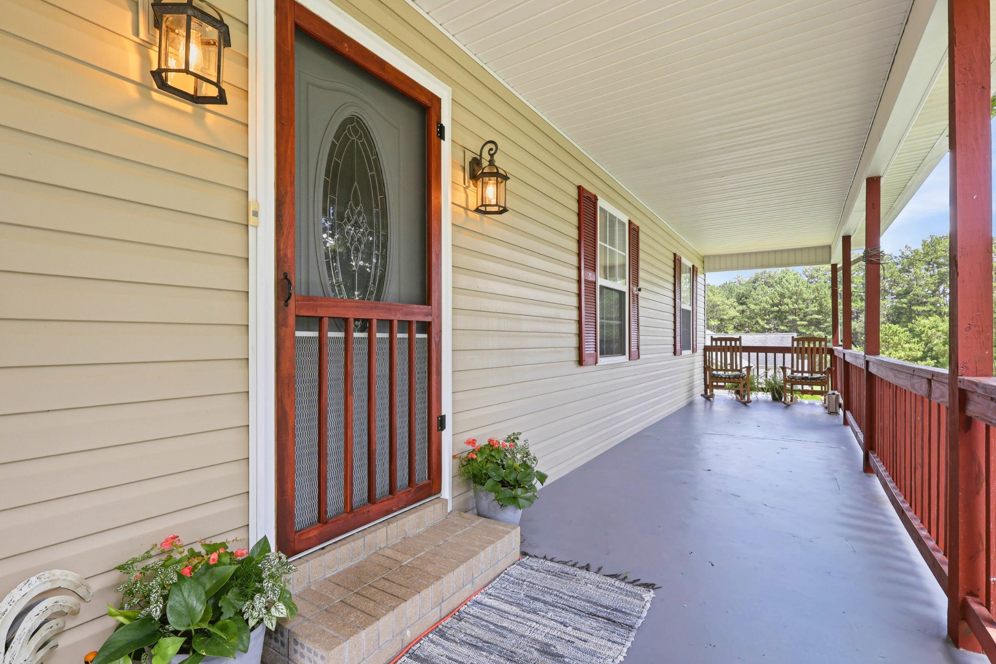 160 Pine Ridge Drive — photo