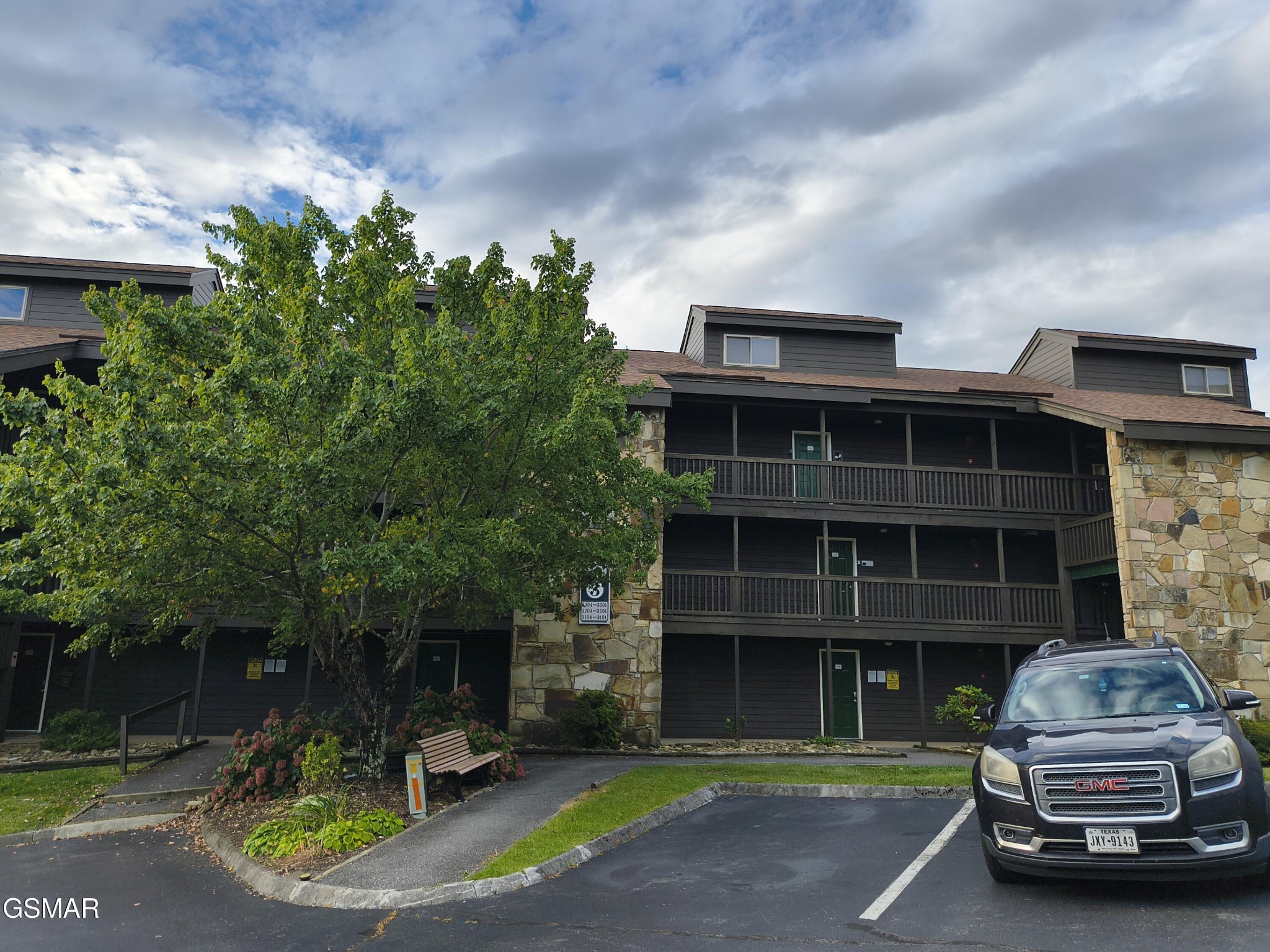 1380 Ski View Drive 3303 — photo