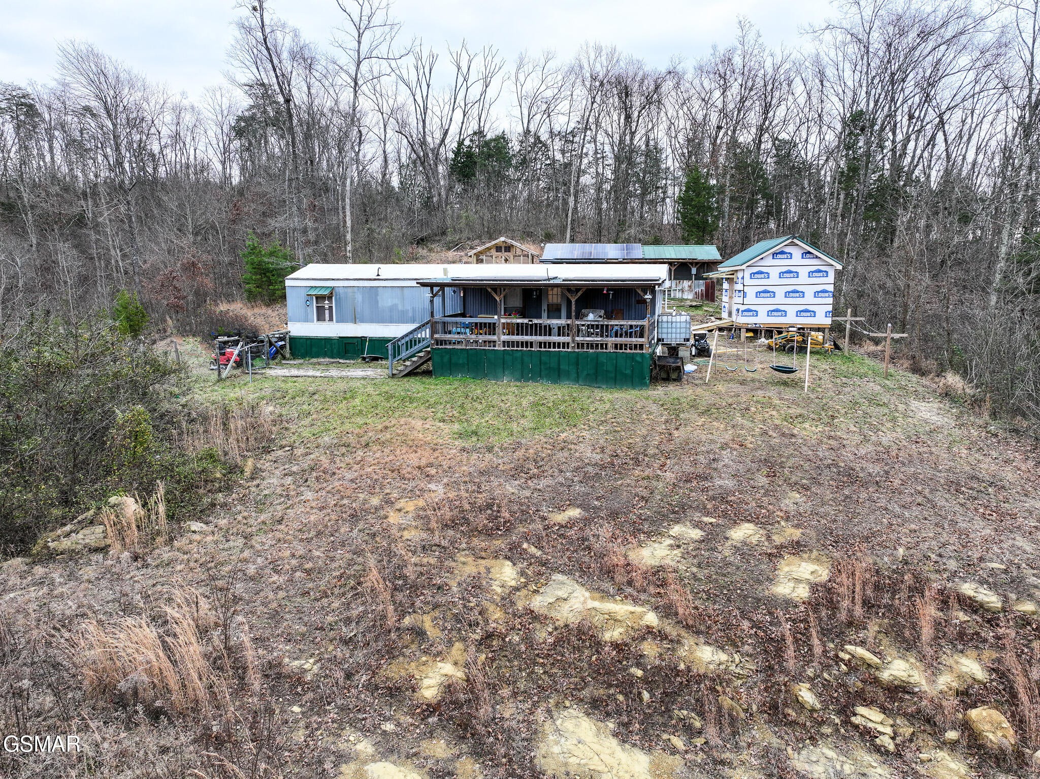 201 Green Road — photo