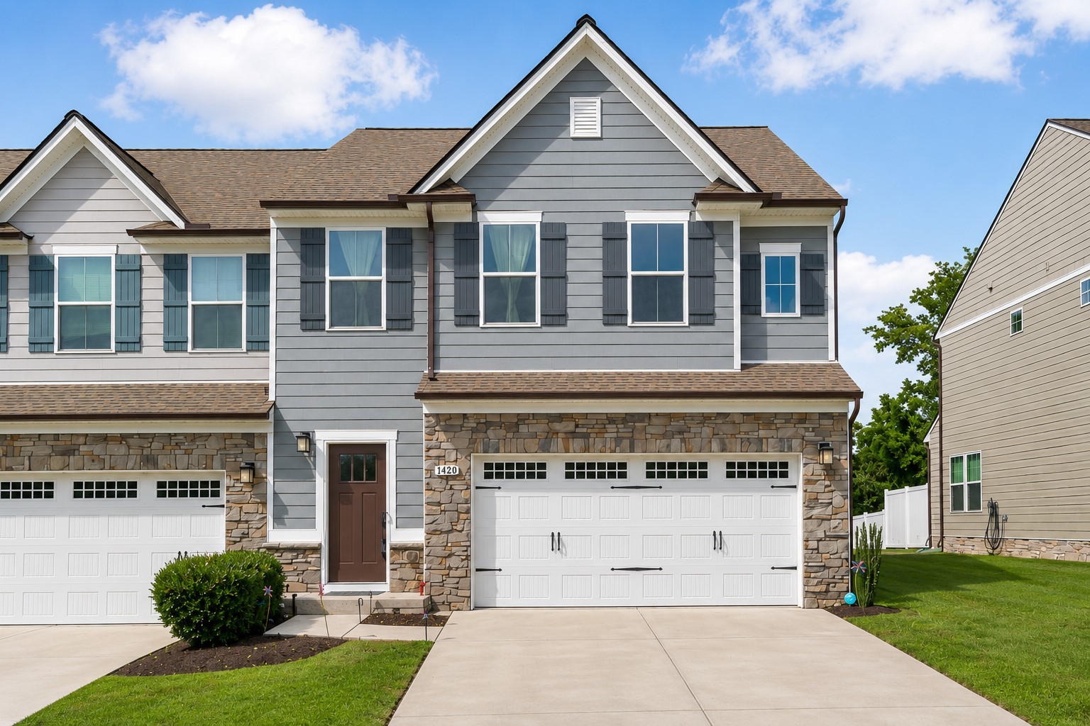 1420 Carderock Springs Dr — photo