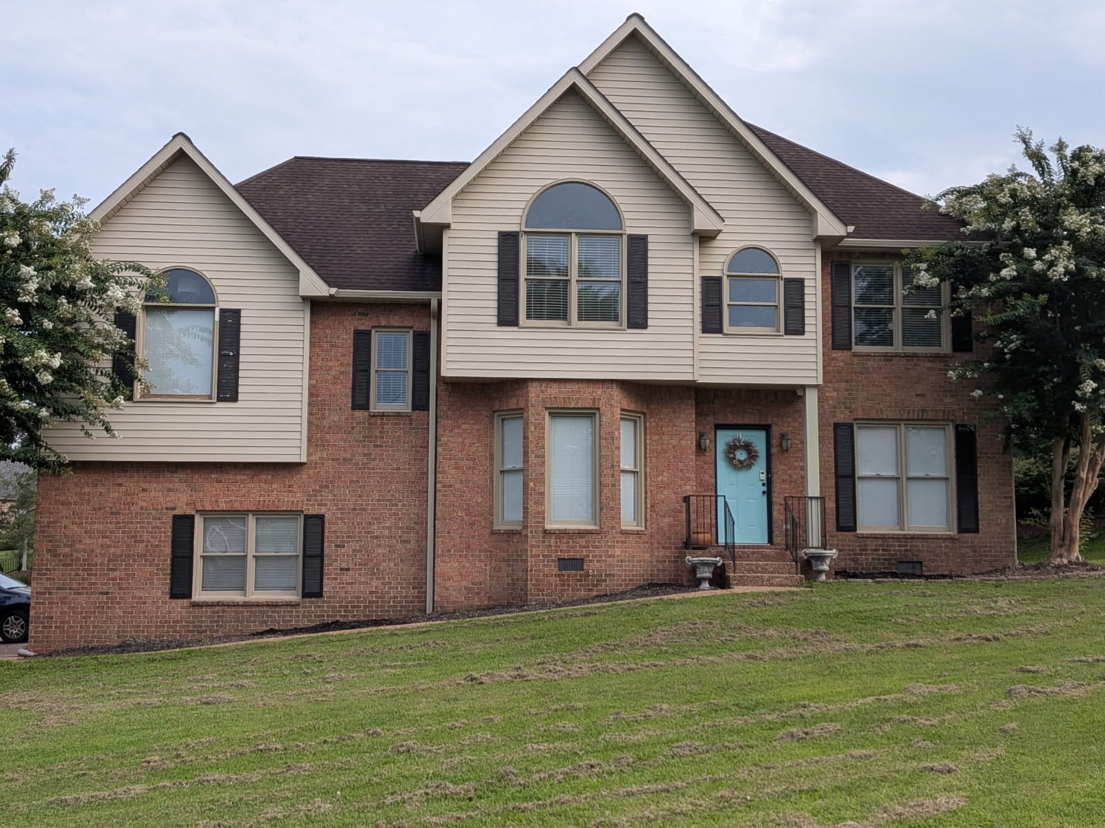 1520 Brookstone Cir — photo
