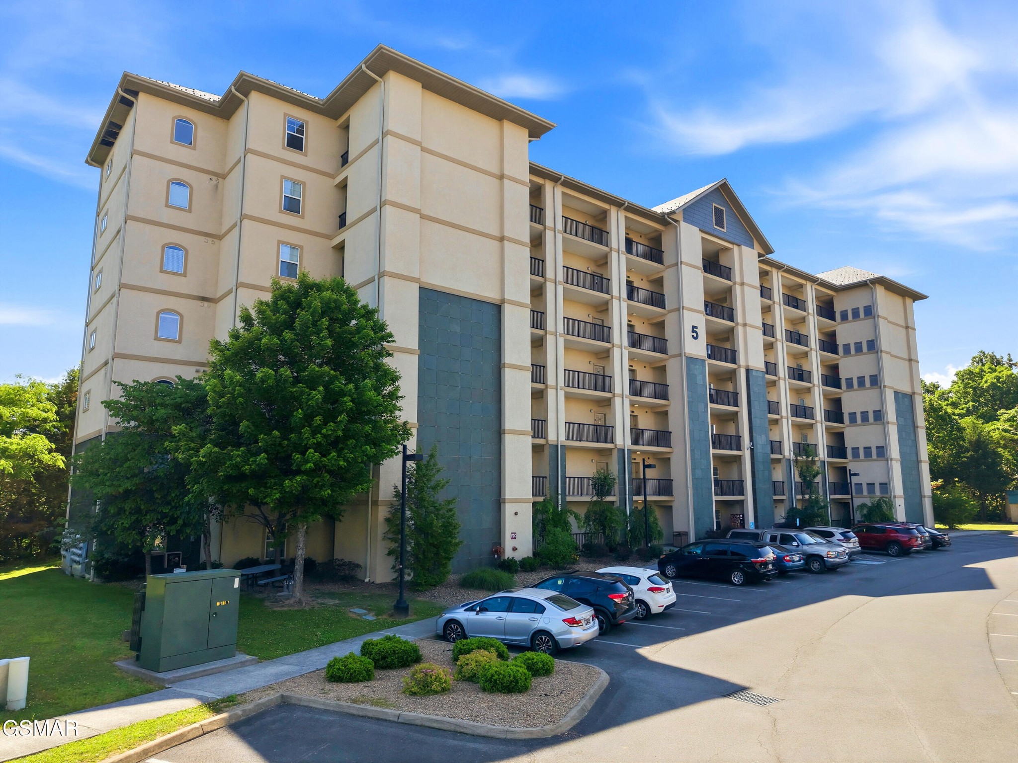 124 Plaza Drive 5605 — photo