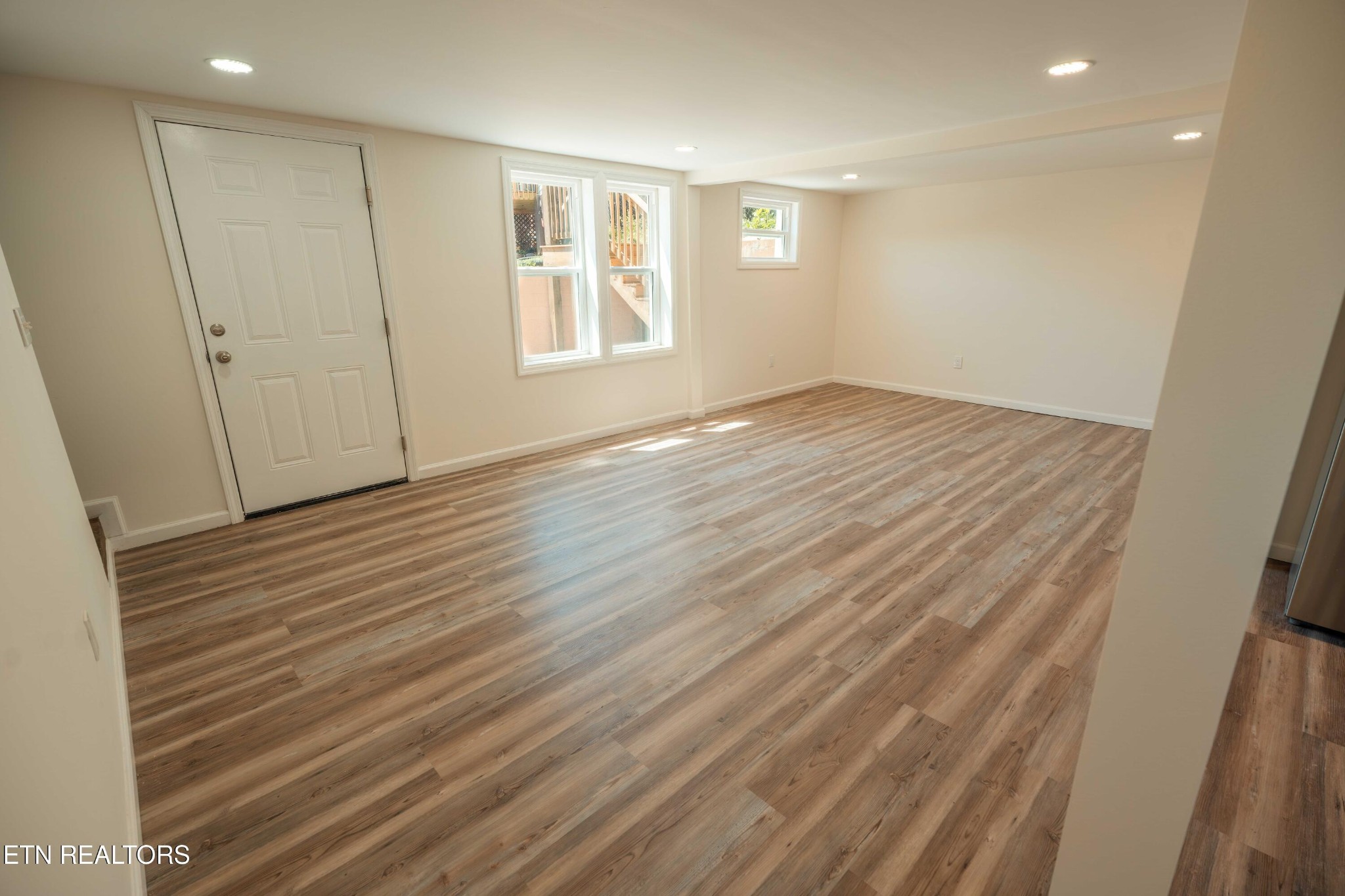 106 Wainwright Road, Oak Ridge, TN 37830 — photo 2