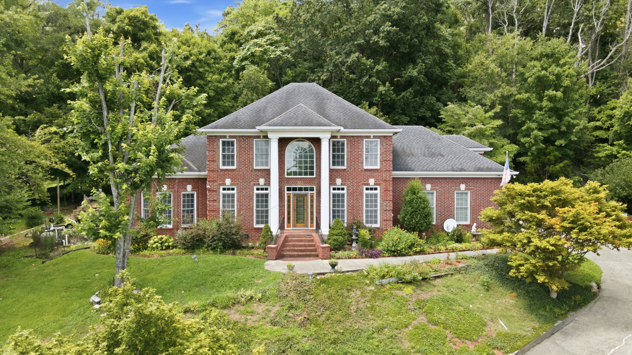 7813 Indian Springs Dr — photo