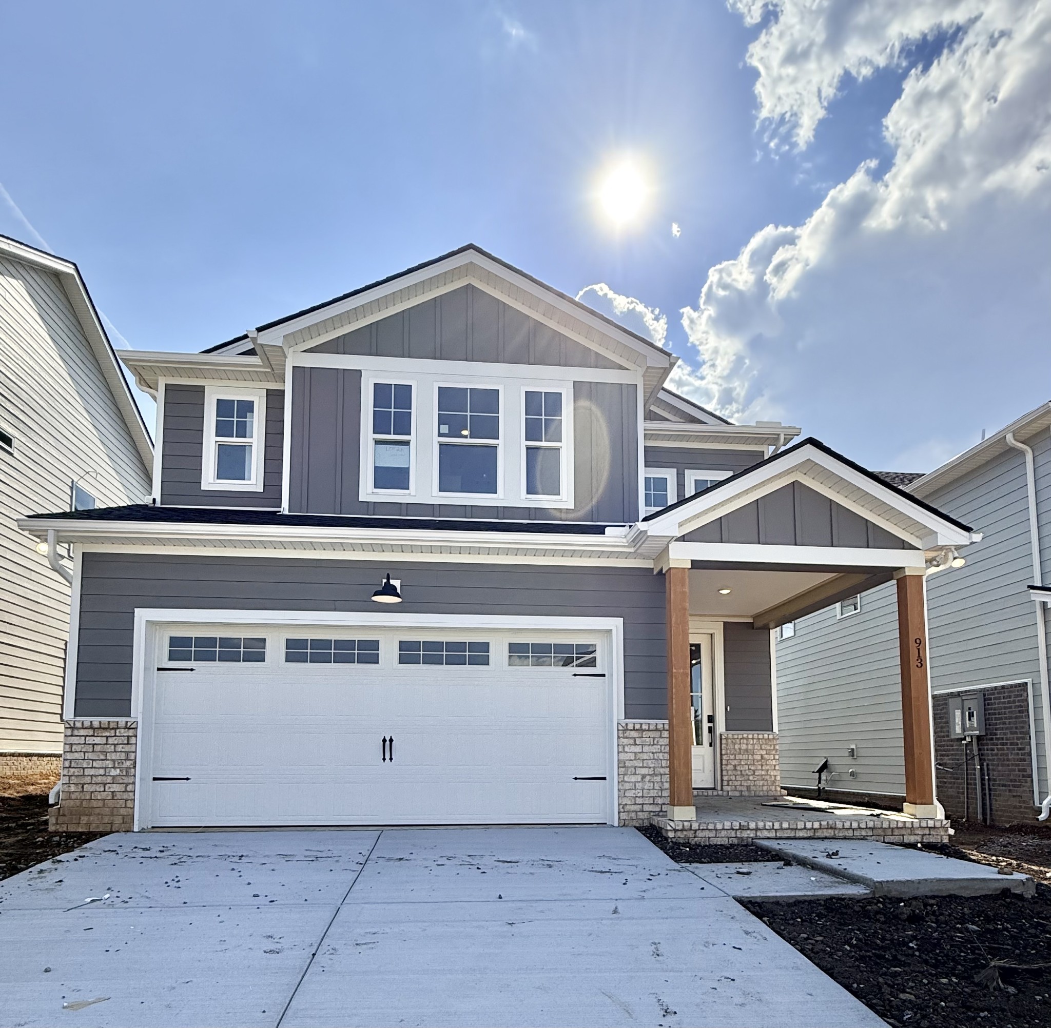913 Watercourse Court — photo