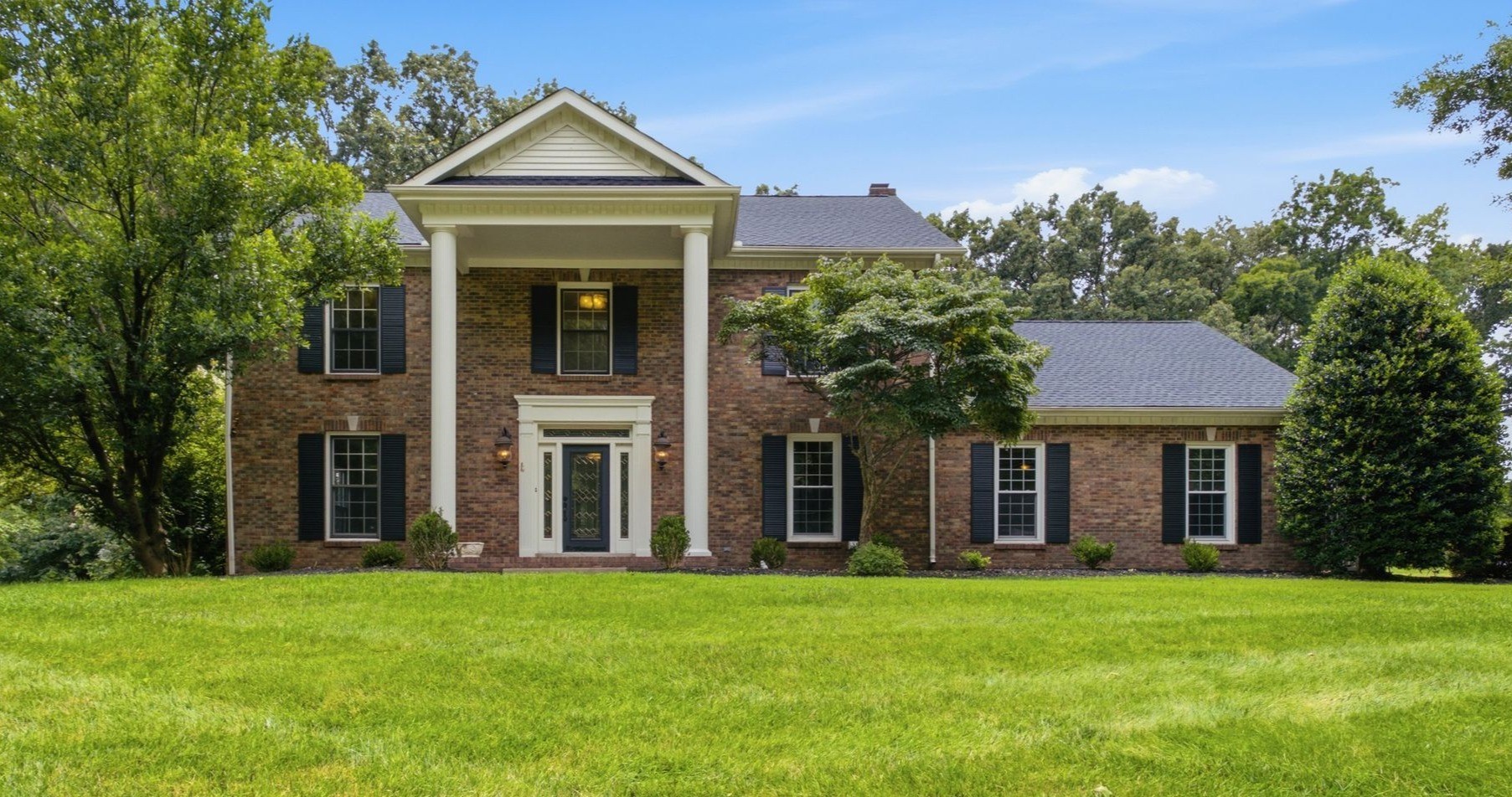 2812 Wakefield Dr — photo