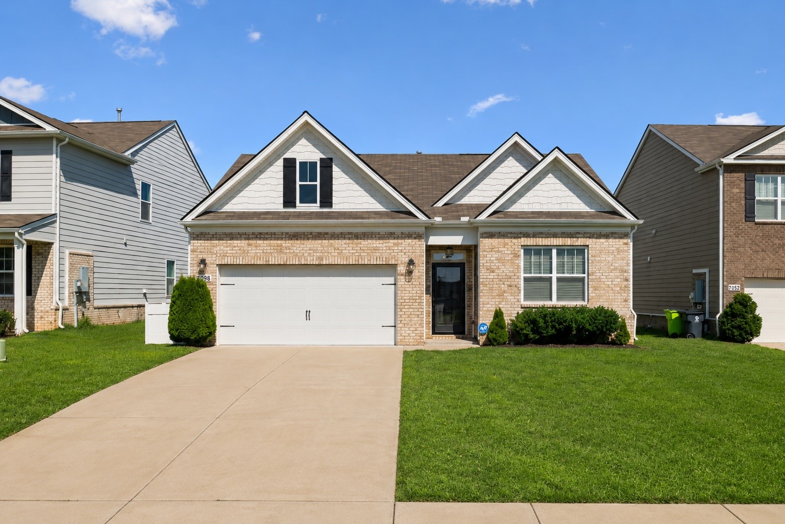 7098 Sunny Parks Dr — photo
