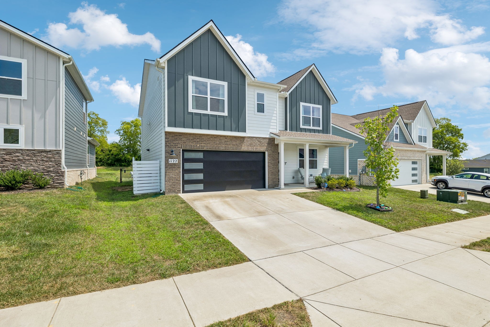 1122 Linn Cove Ct — photo