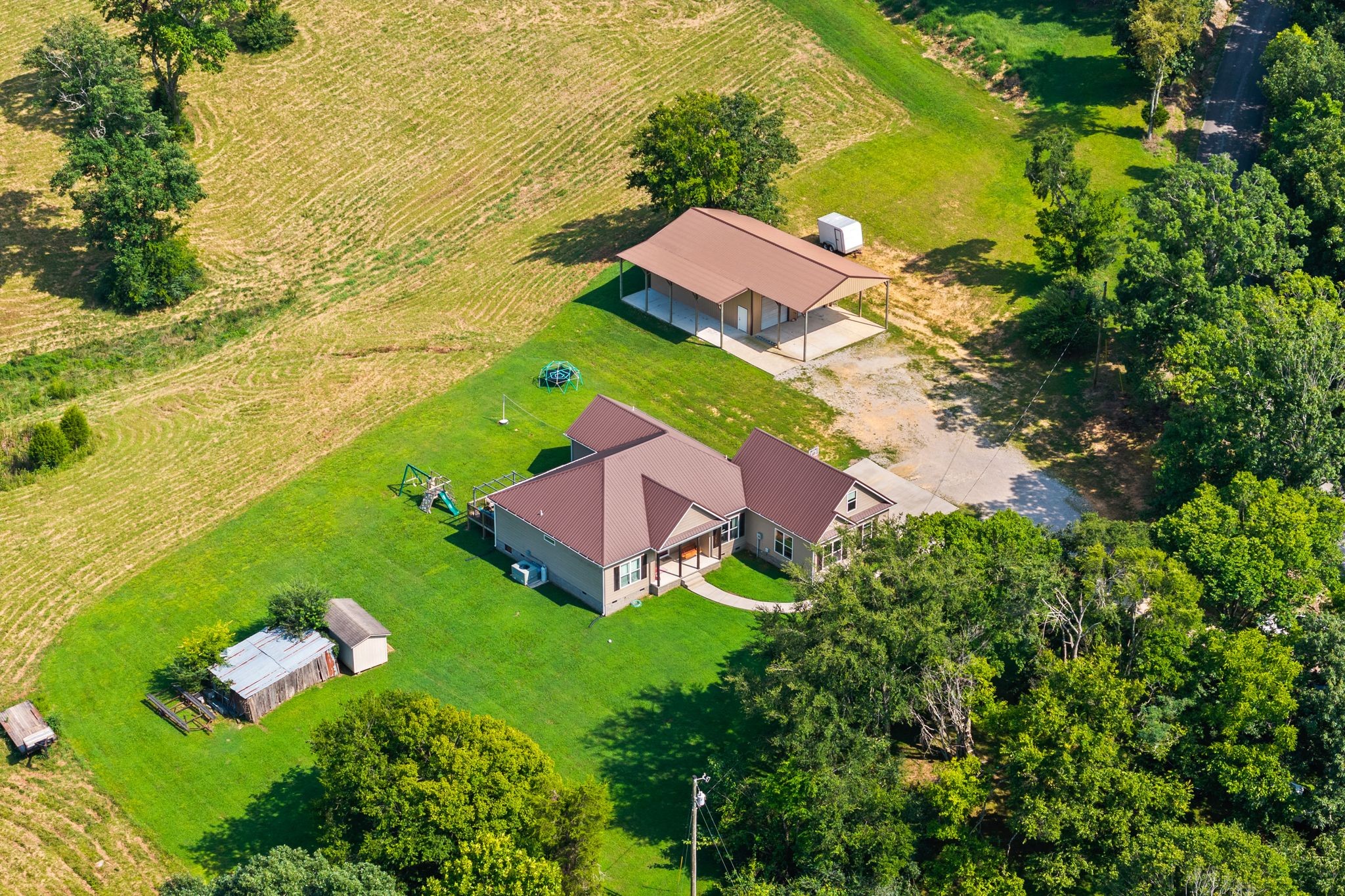 8551 Crawley Hill Rd — photo