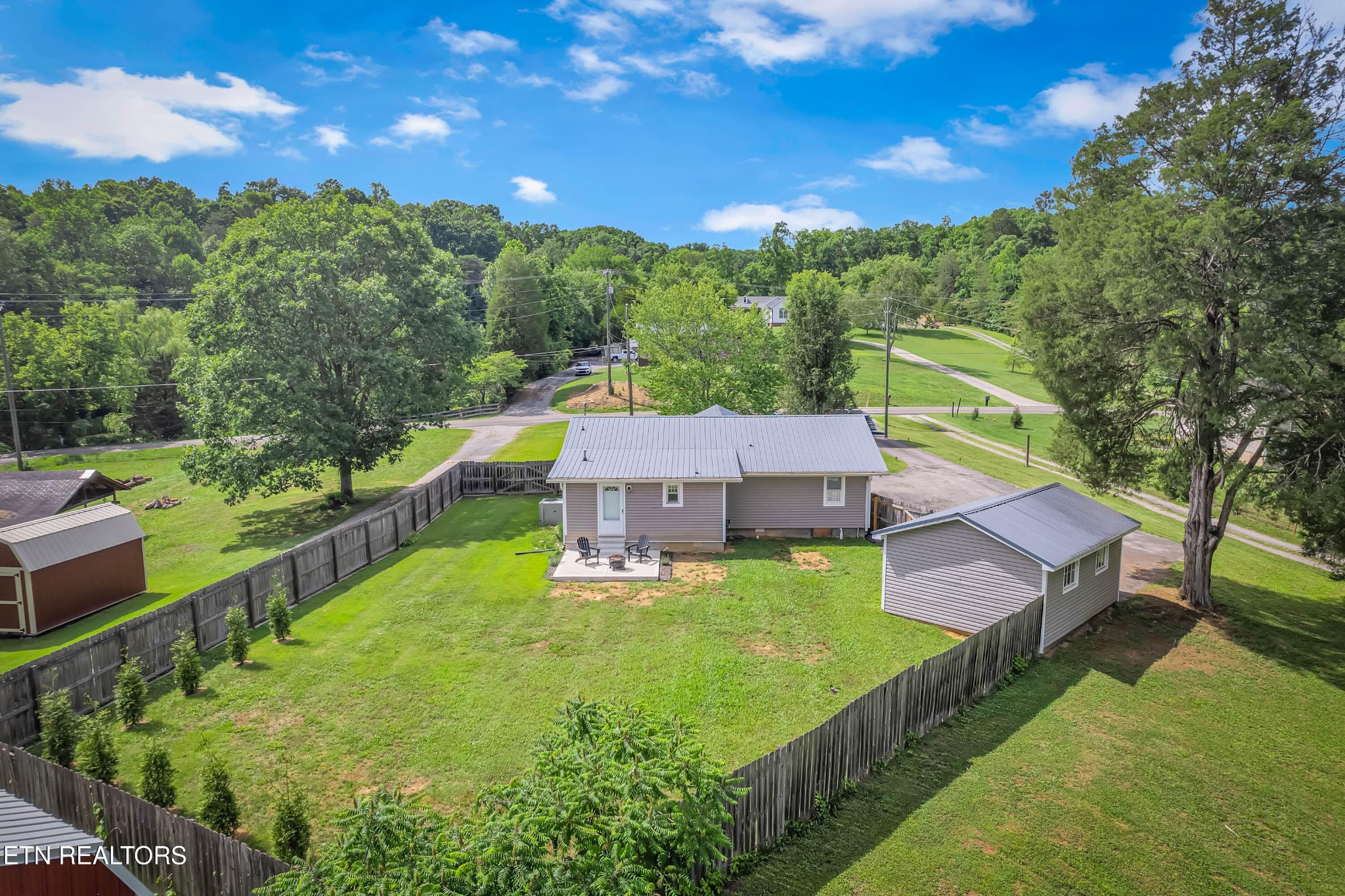 546 Pine Ridge Road, Clinton, TN 37716 — photo 2