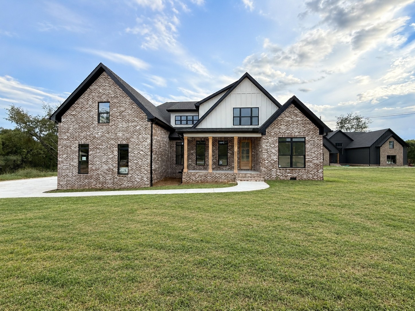 3271 Sulphur Springs Rd — photo