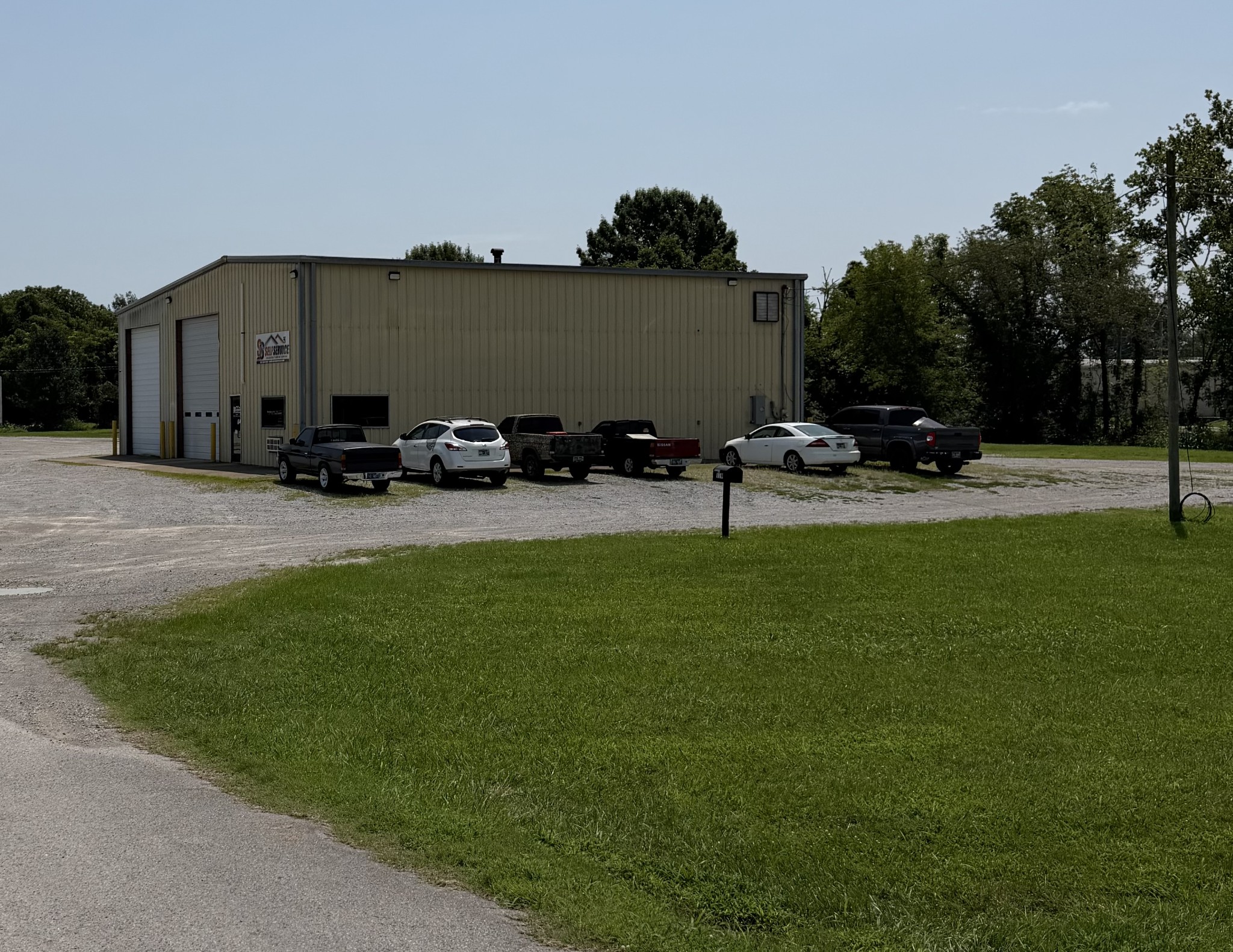 119 Bennett Dr — photo