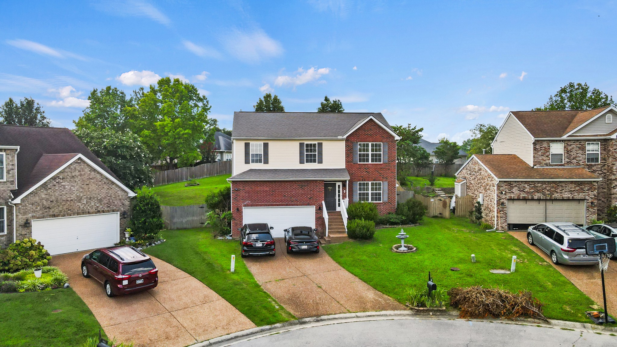 7020 Timber Oak Dr — photo