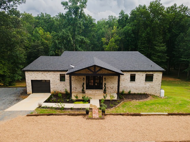 6277 Gordon Lawrence Rd — photo