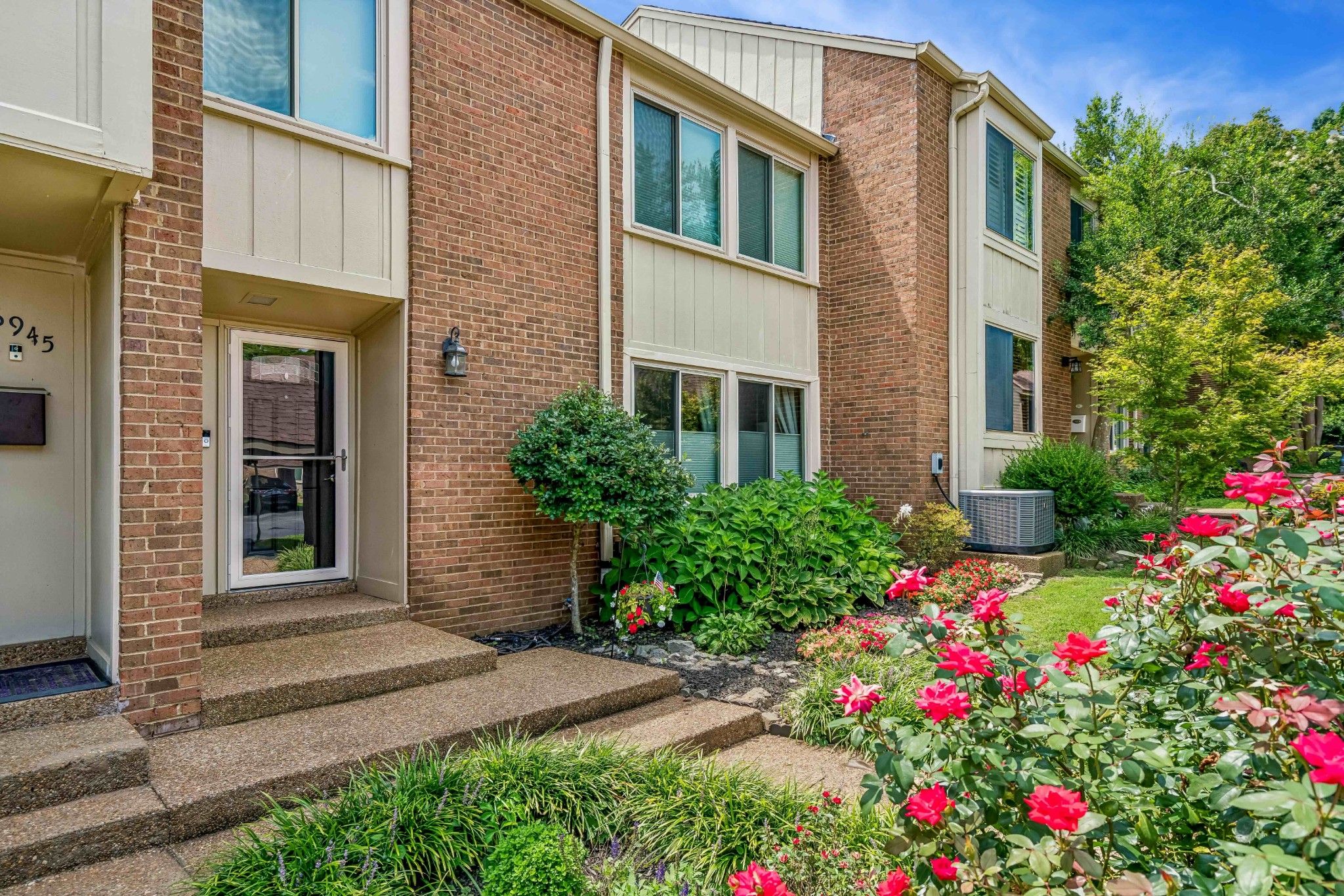 6944 Highland Park Dr — photo