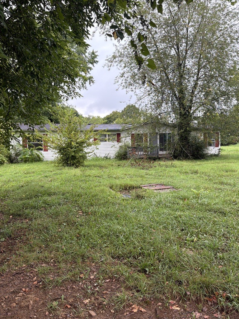 621 Old Highway 31 E 3 — photo