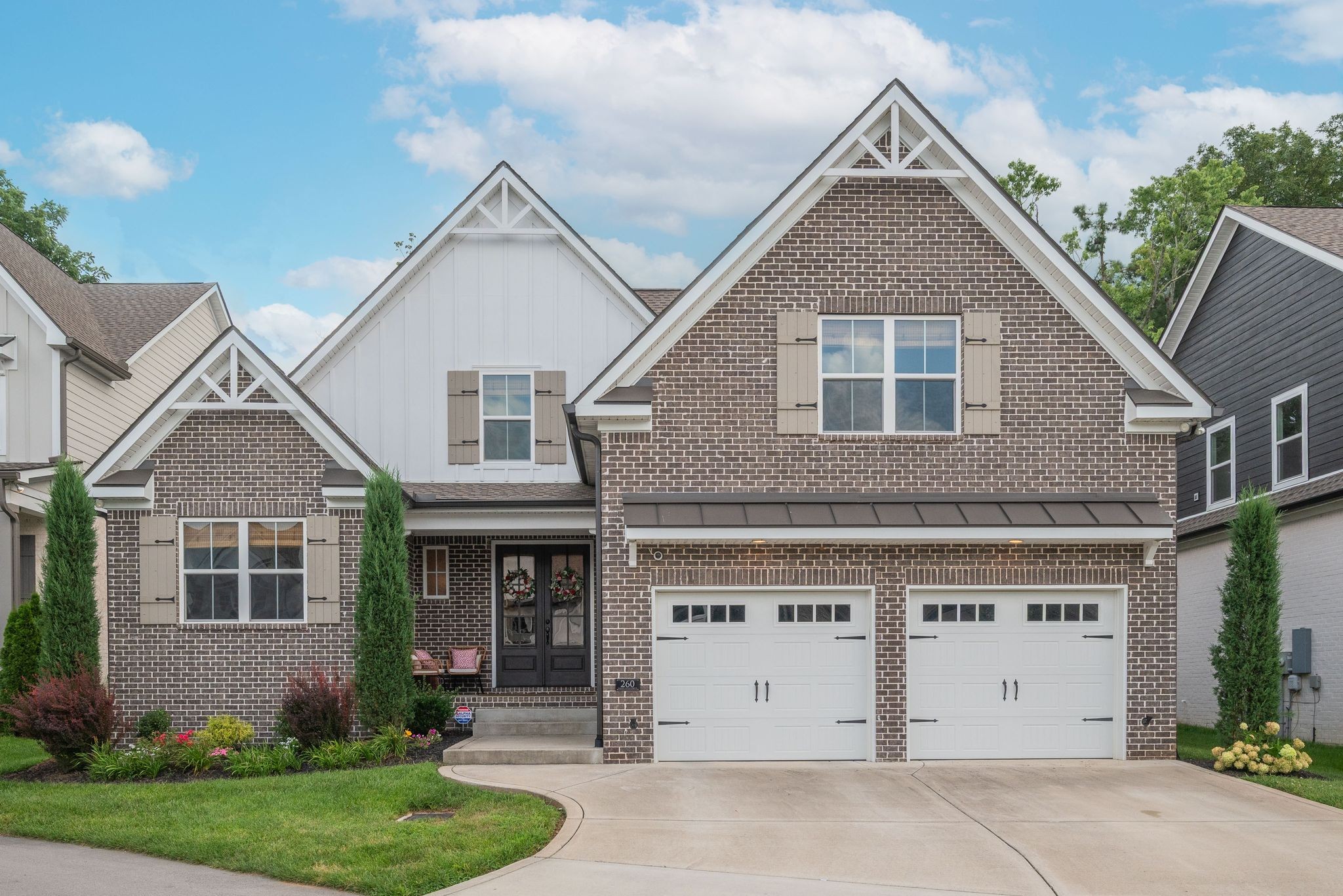 260 Valley Bend Dr — photo