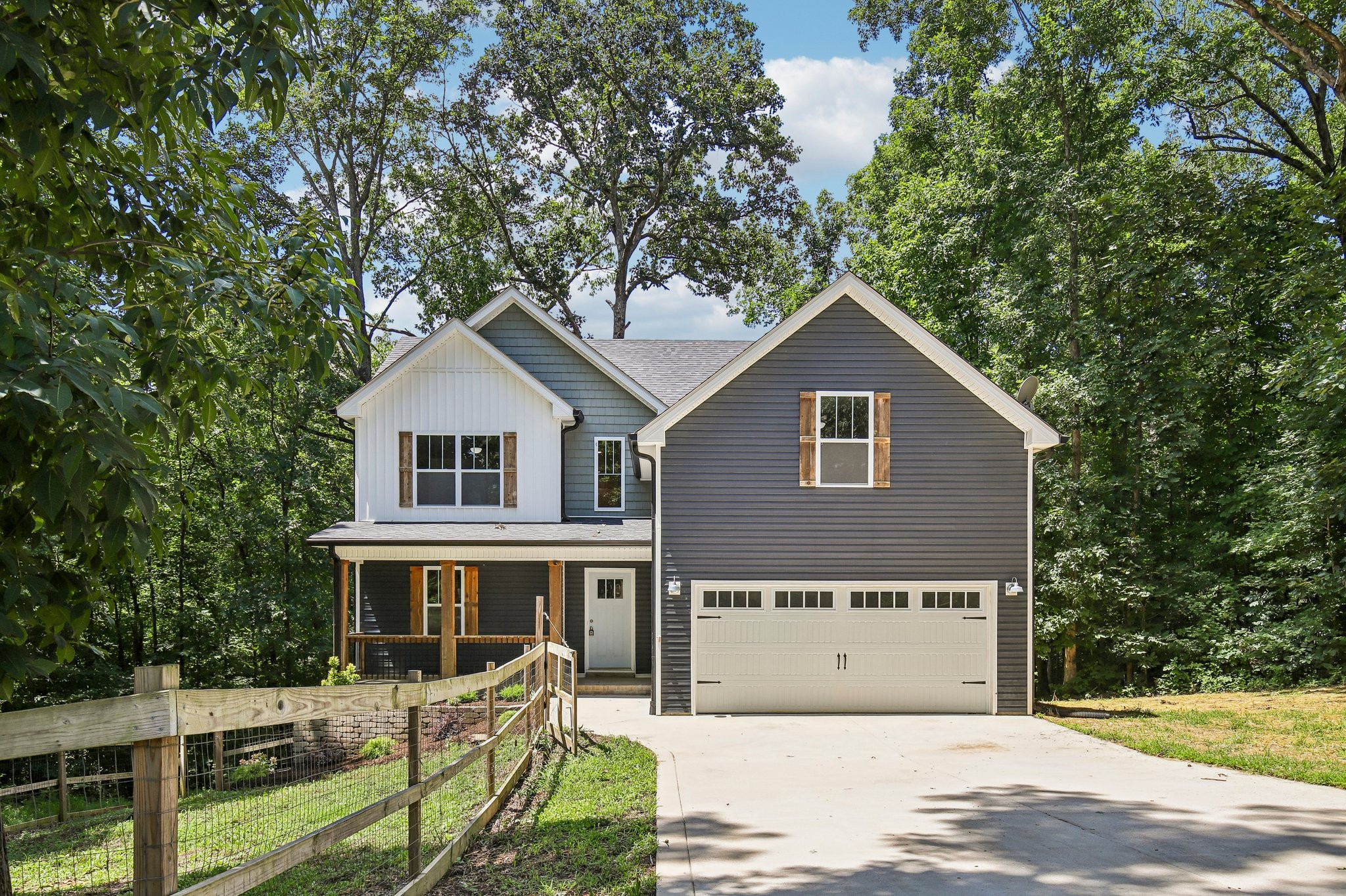 2320 Bearden Rd — photo