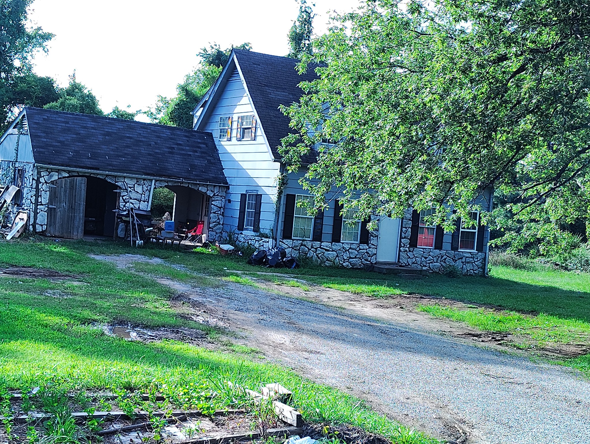 5001 Saundersville Rd — photo