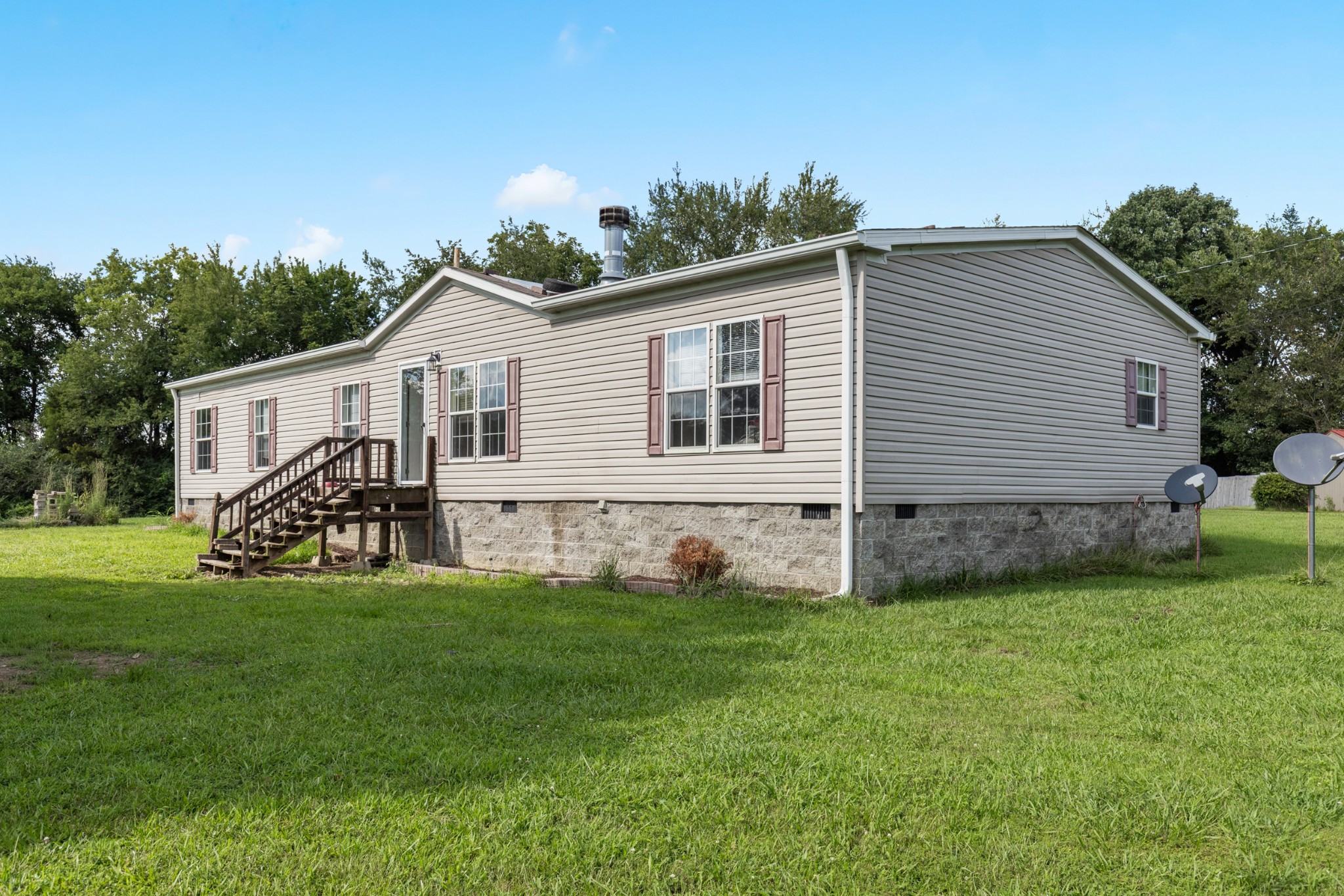 4377 Woodrow Wilson Road, Springfield, TN 37172