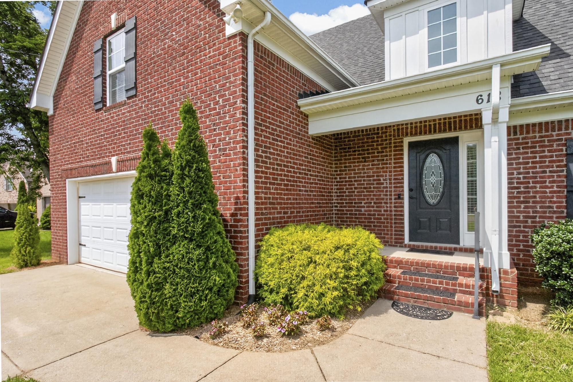 618 Virginia Belle Dr — photo