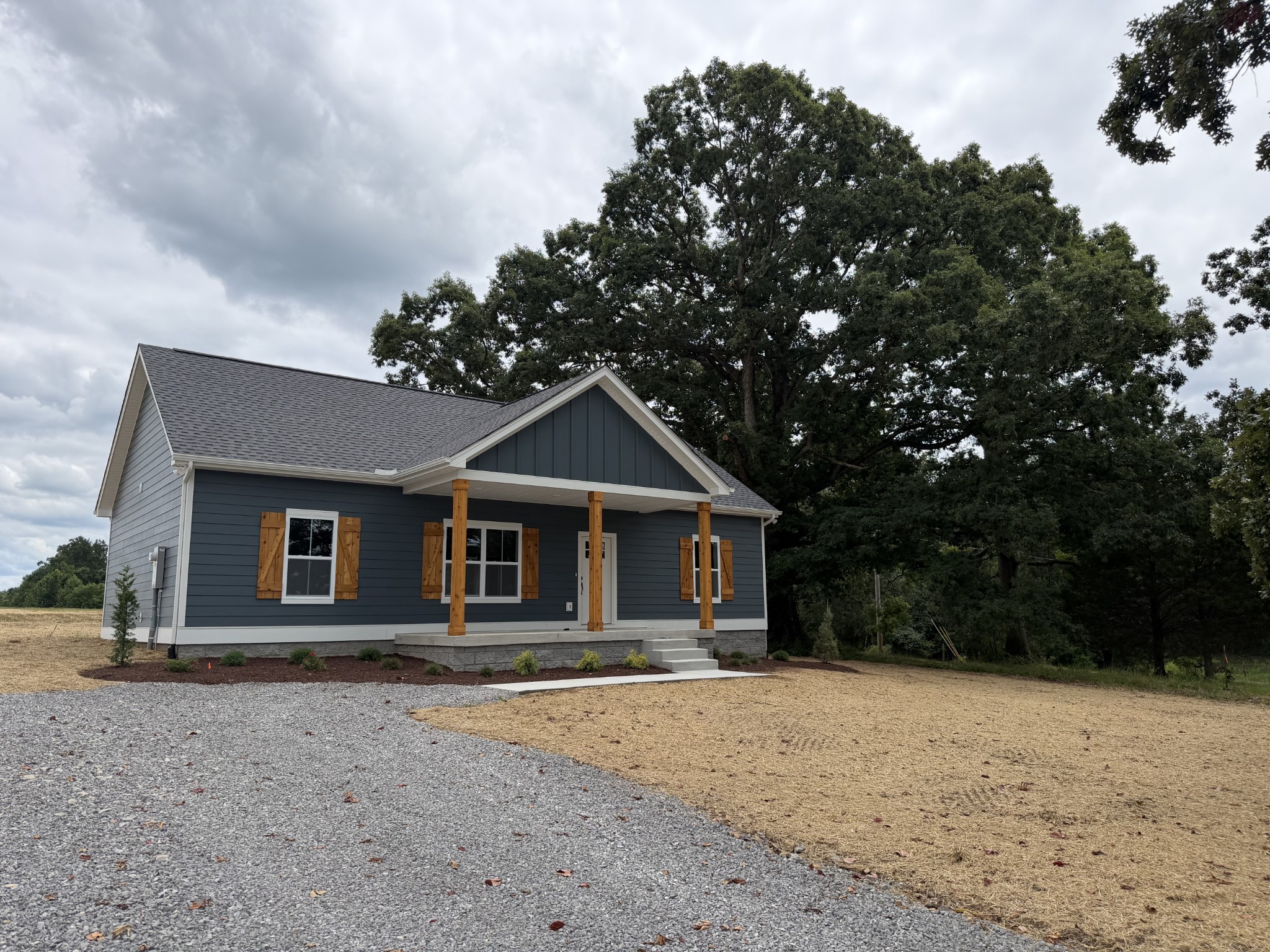 163 E Biggs Road, Portland, TN 37148