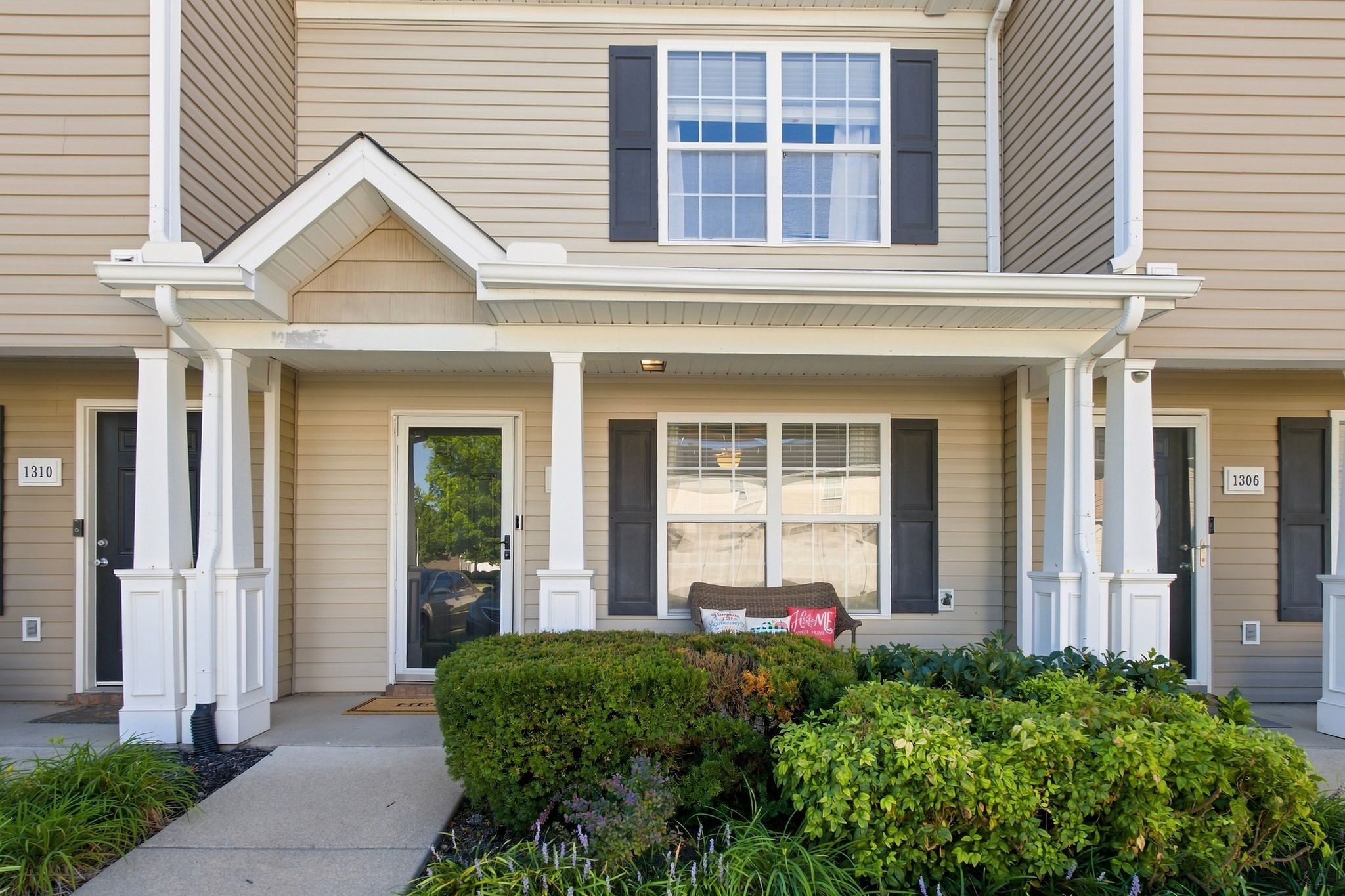 1308 Bunny Ct — photo
