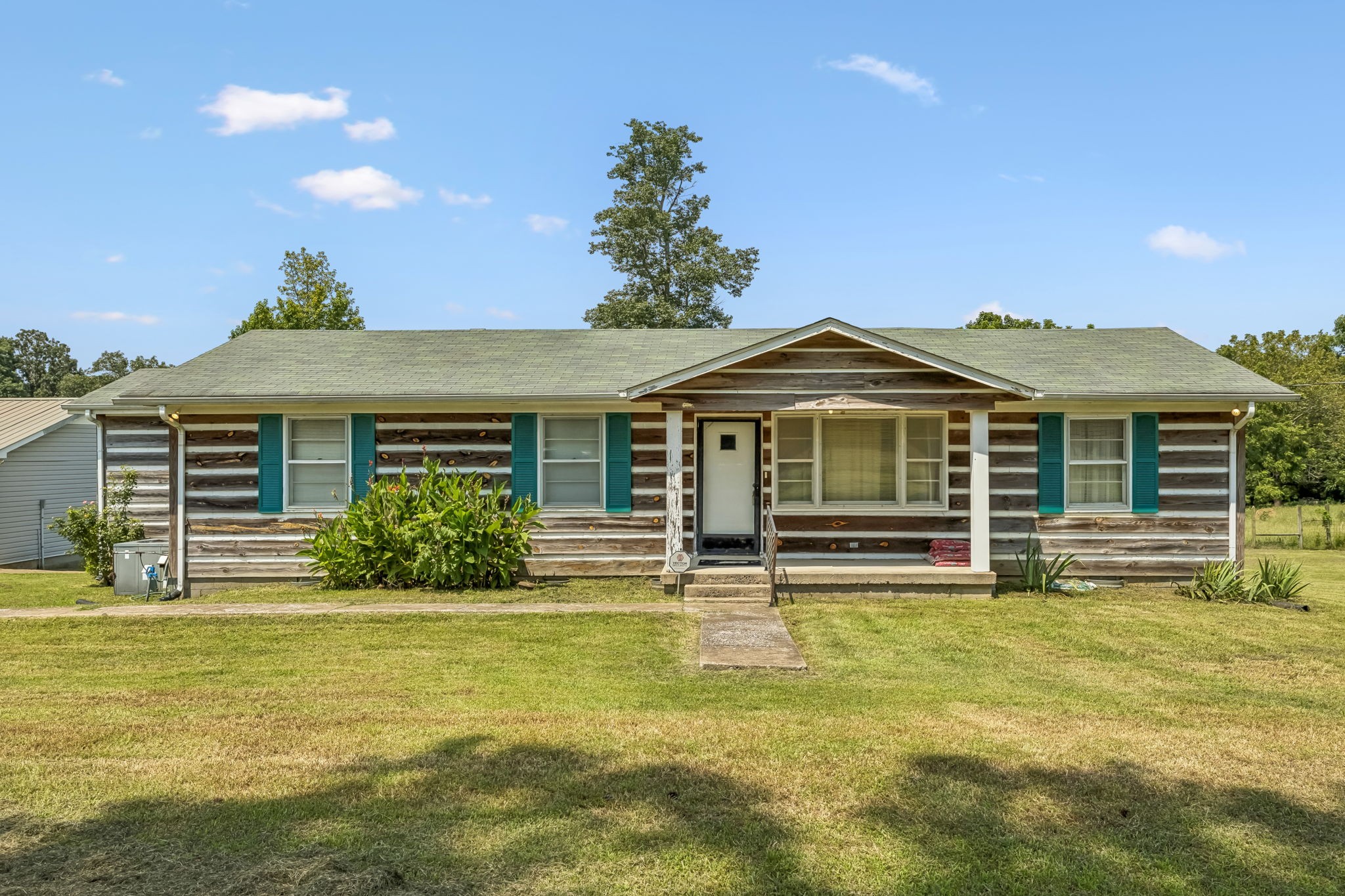 2362 Fall River Road, Goodspring, TN 38460
