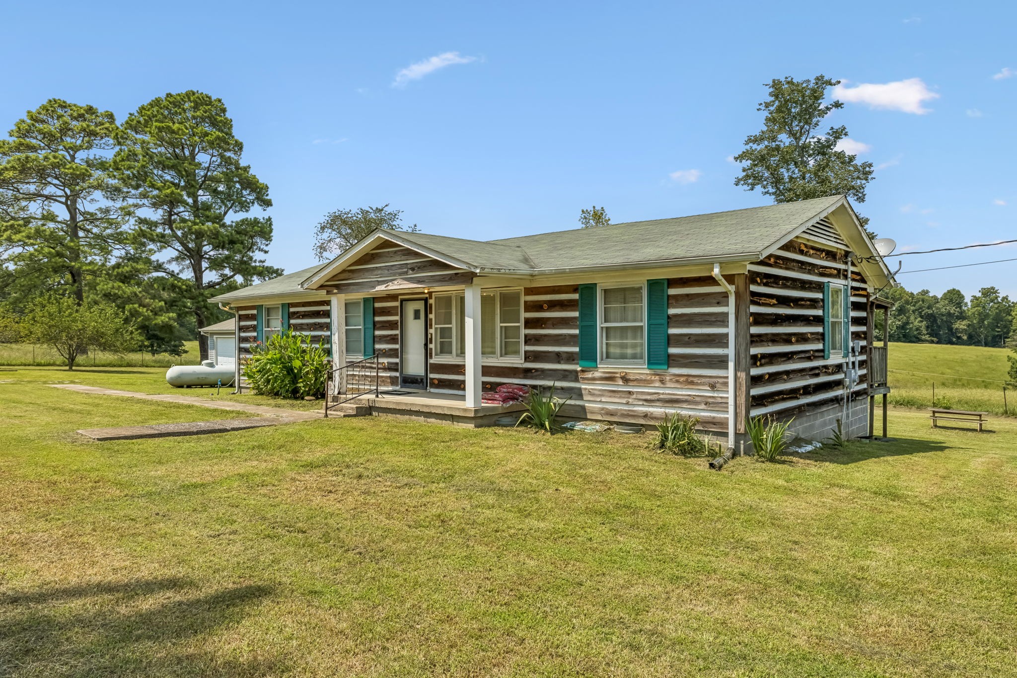 2362 Fall River Road, Goodspring, TN 38460 — photo 2