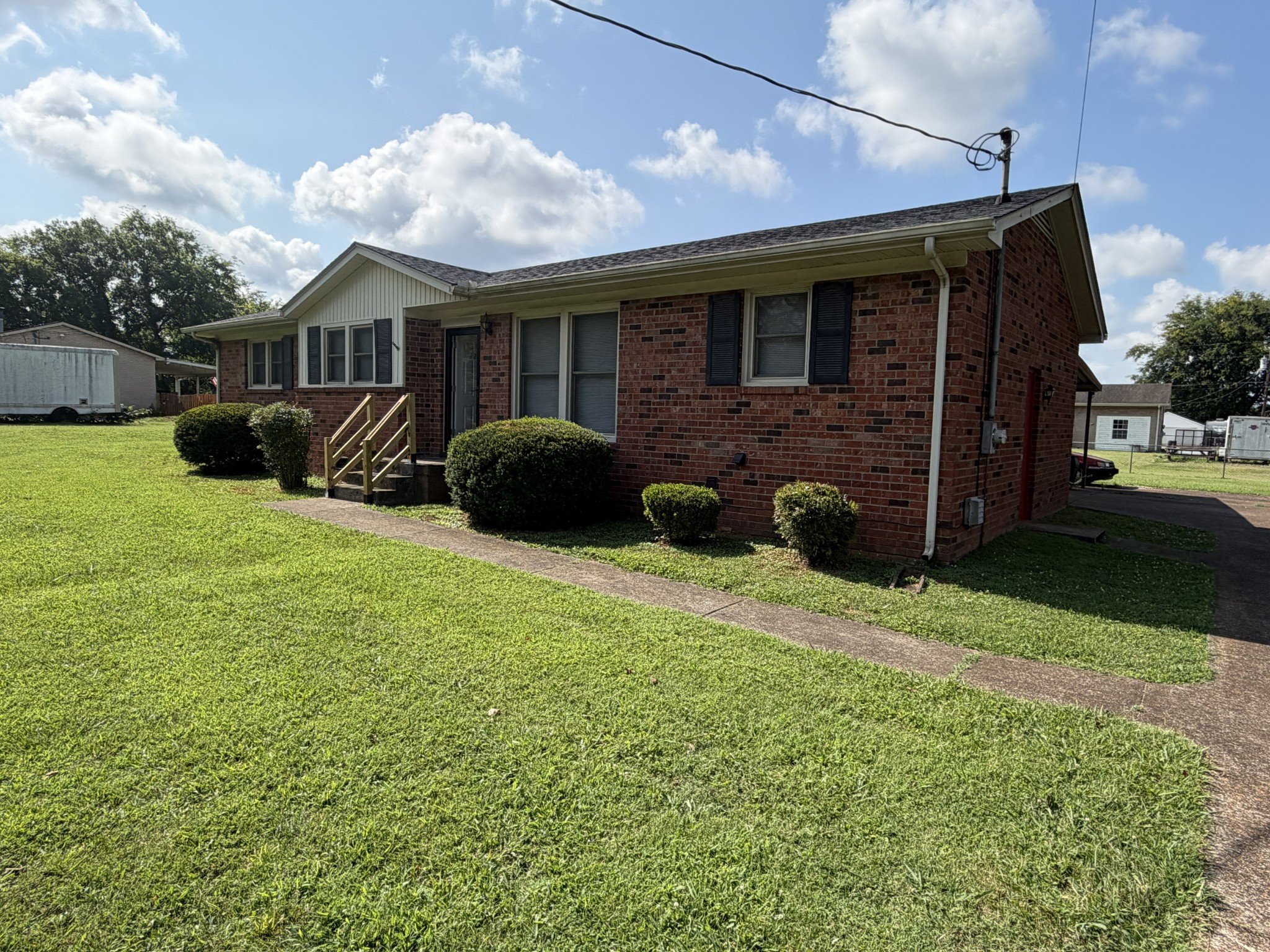 2235 N Ranch Road NE, Murfreesboro, TN 37129