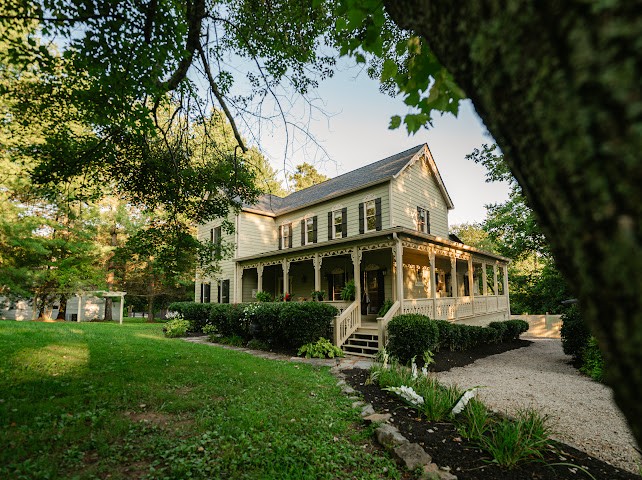 4307 Old Hillsboro Rd — photo