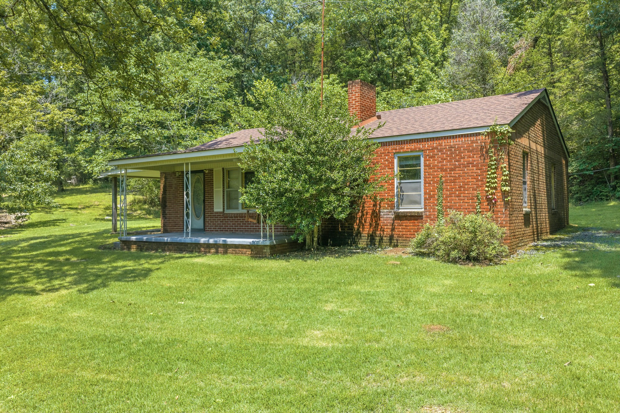 9558 Mount Carmel Road, Decaturville, TN 38329 — photo 3
