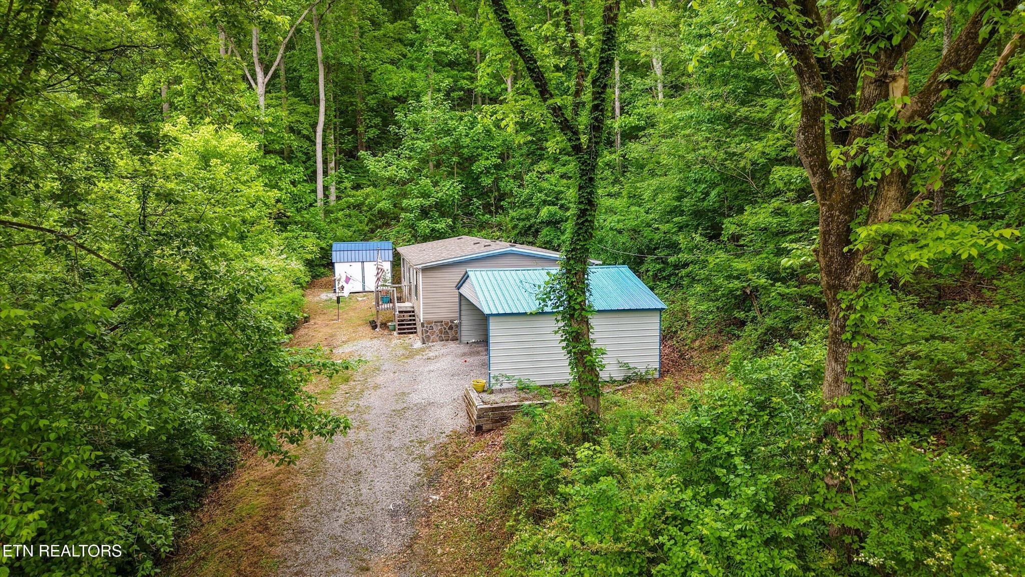 8360 Brickyard Road, Powell, TN 37849 — photo 3
