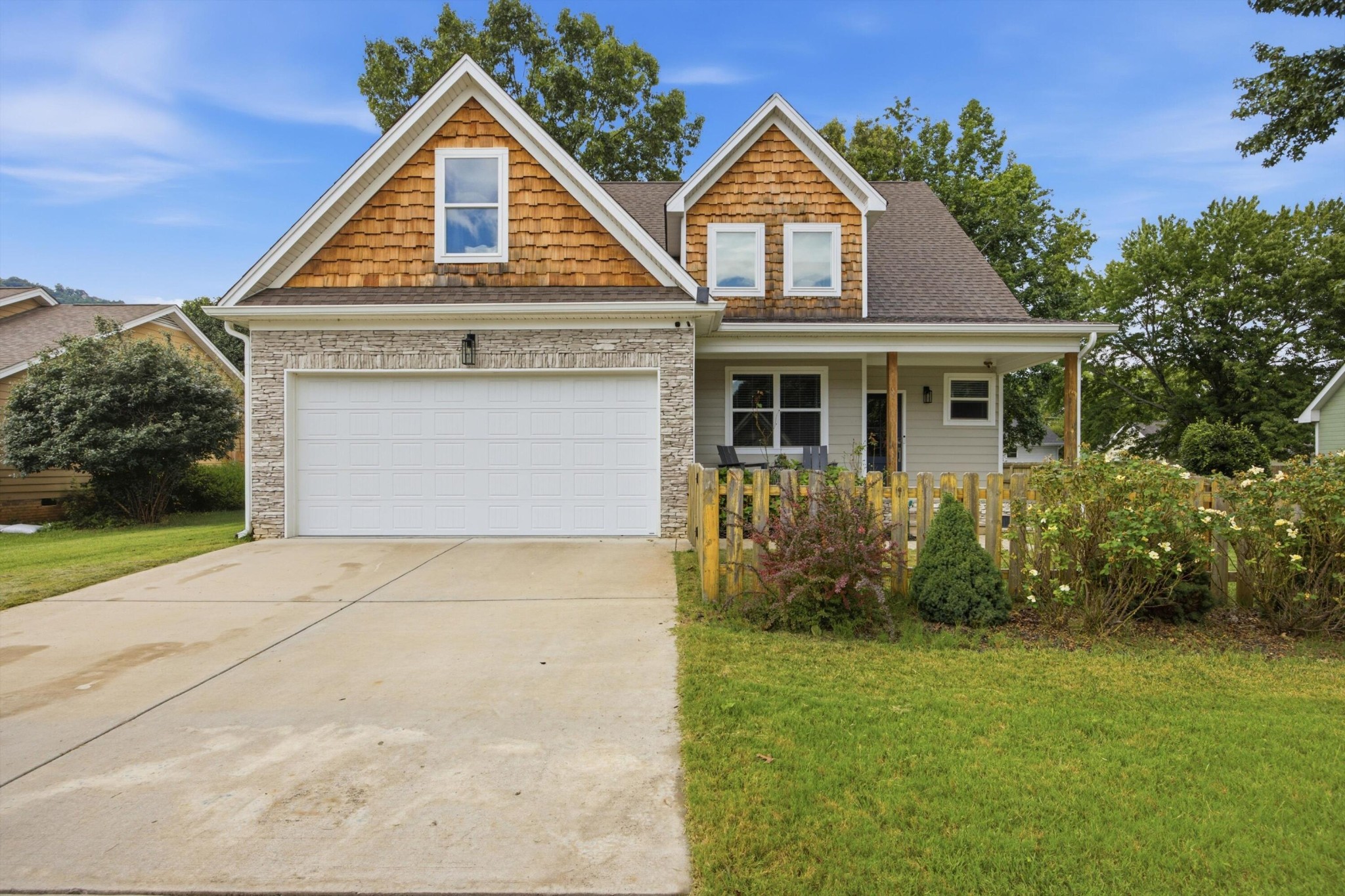 157 Willow Creek Drive — photo