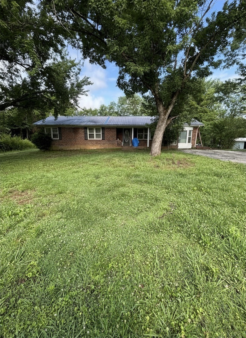 143 Roy Webb Rd — photo