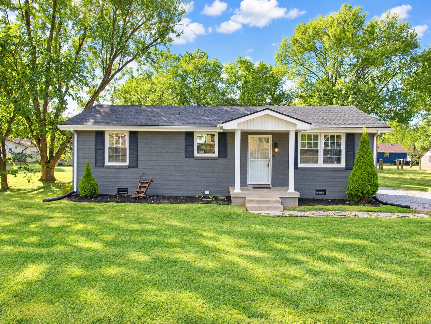 159 Sullivan Trl — photo