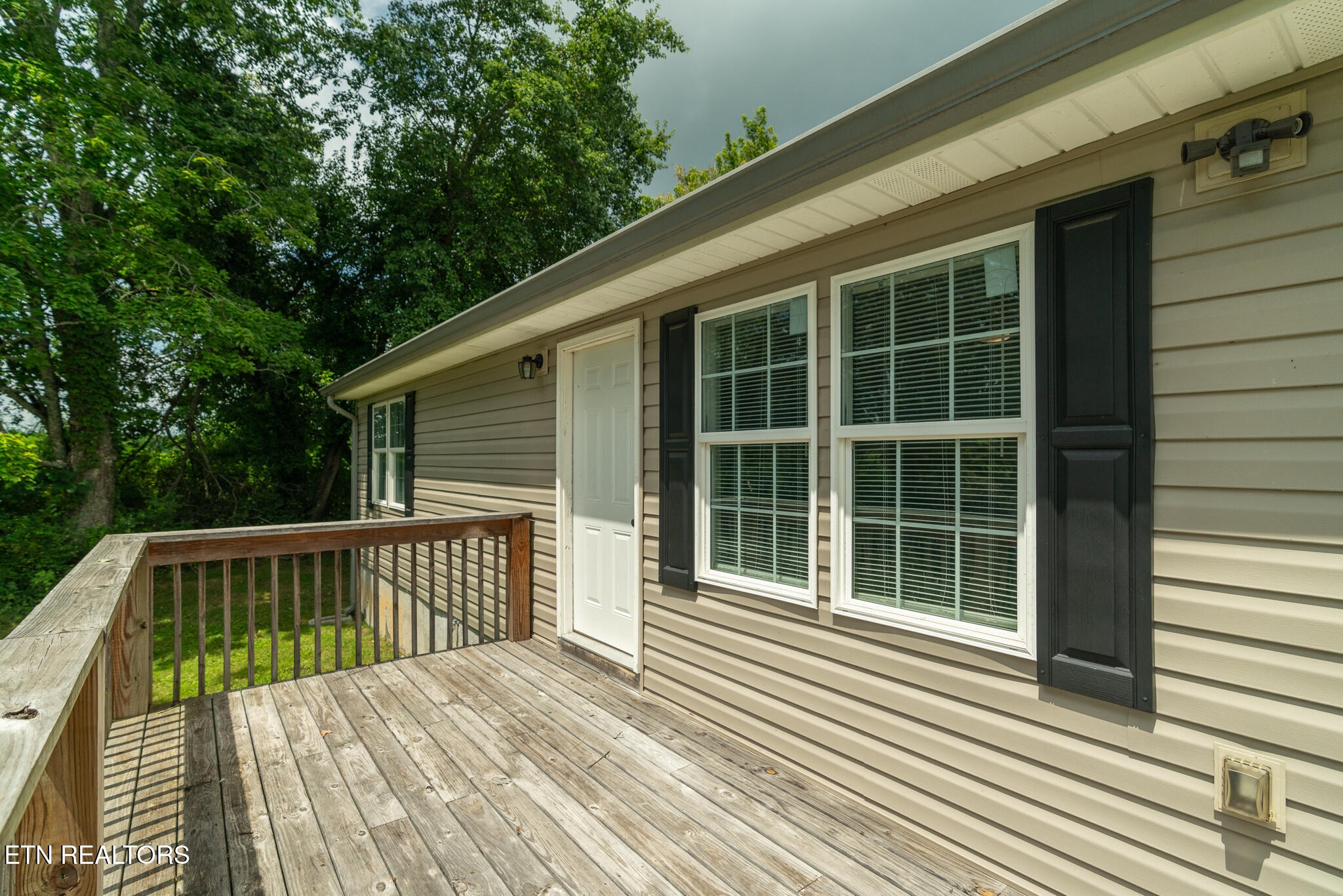 3406 Back Valley Road, Speedwell, TN 37870 — photo 3