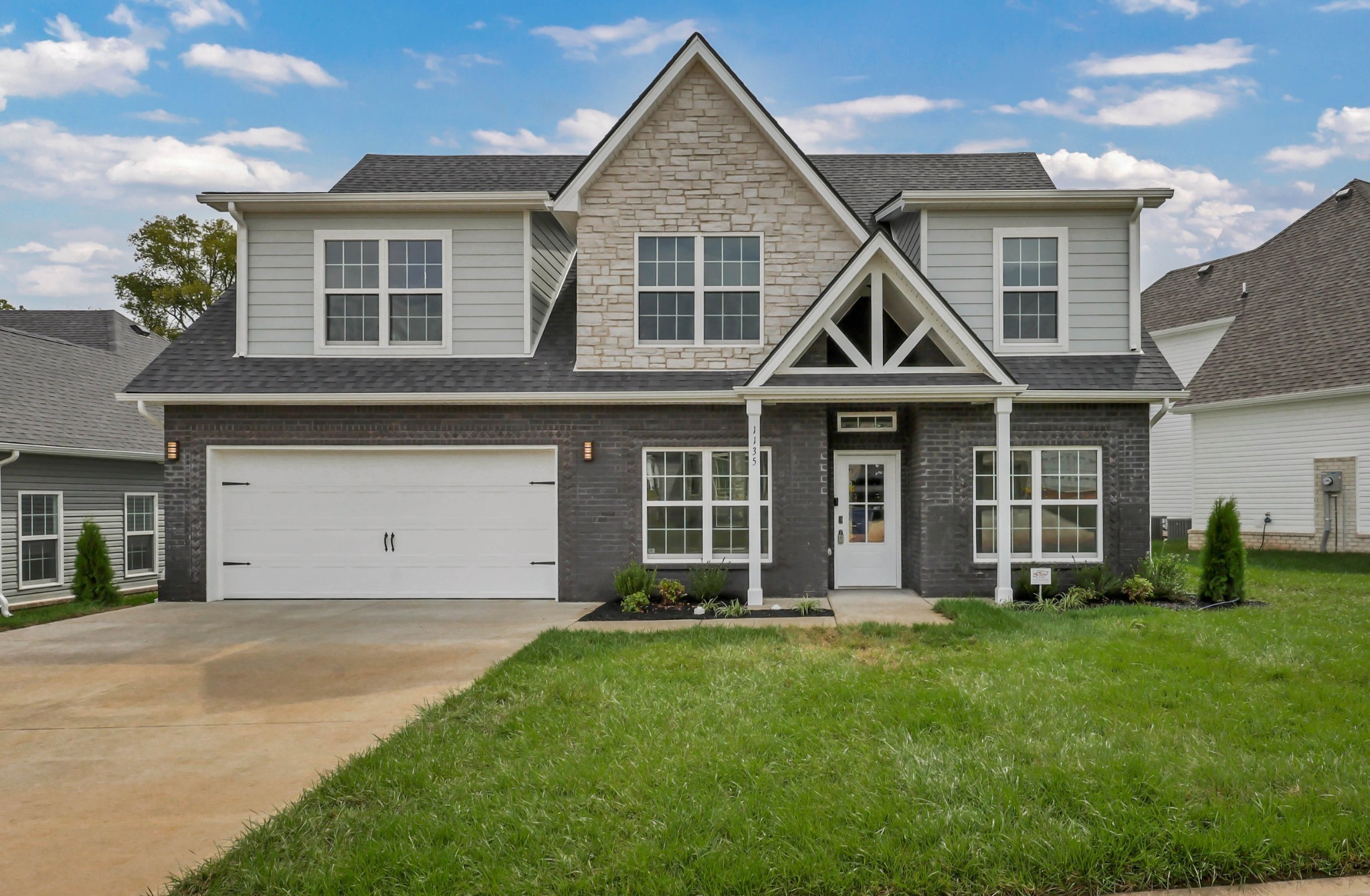 1135 Mourning Cloak Dr — photo