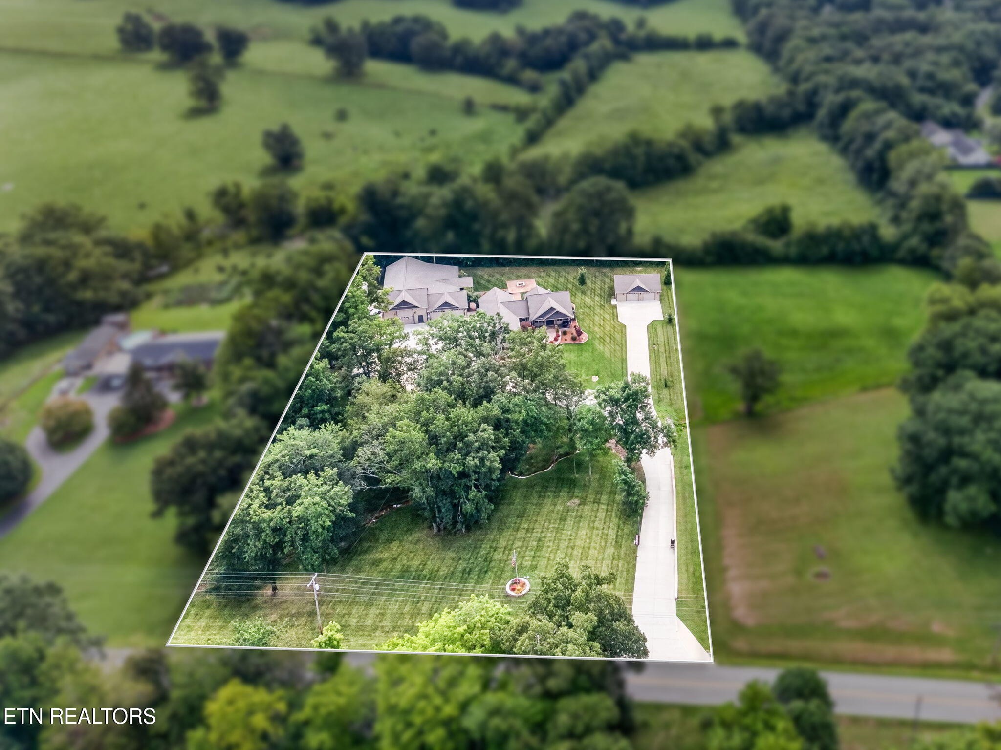 1452 Cook Road, Crossville, TN 38555 — photo 2
