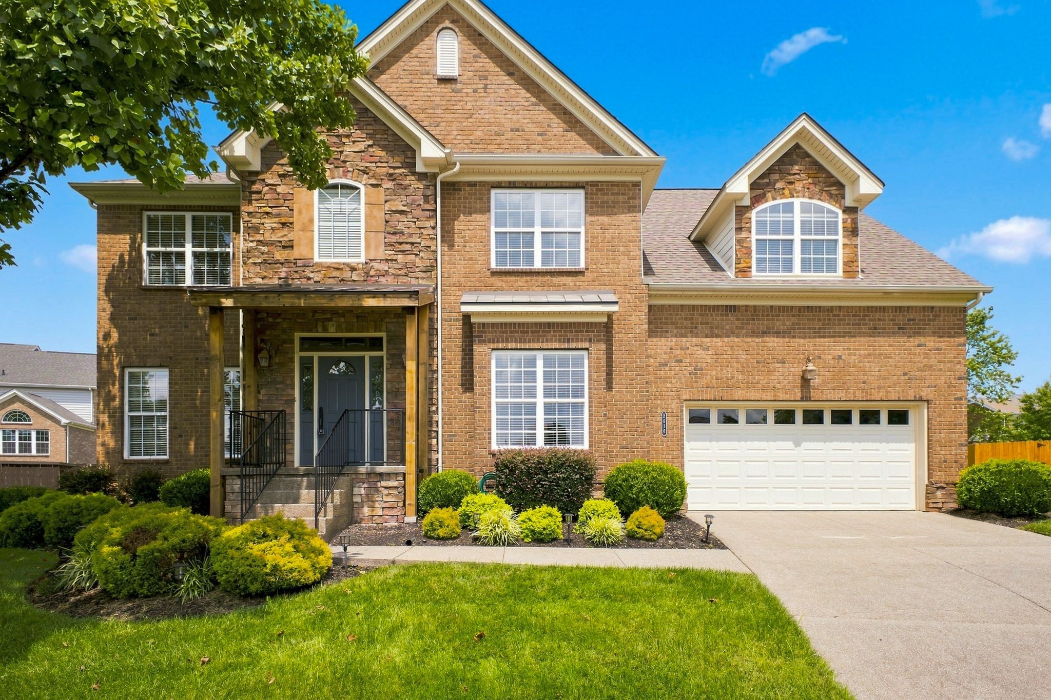 2616 Peabody Ct — photo