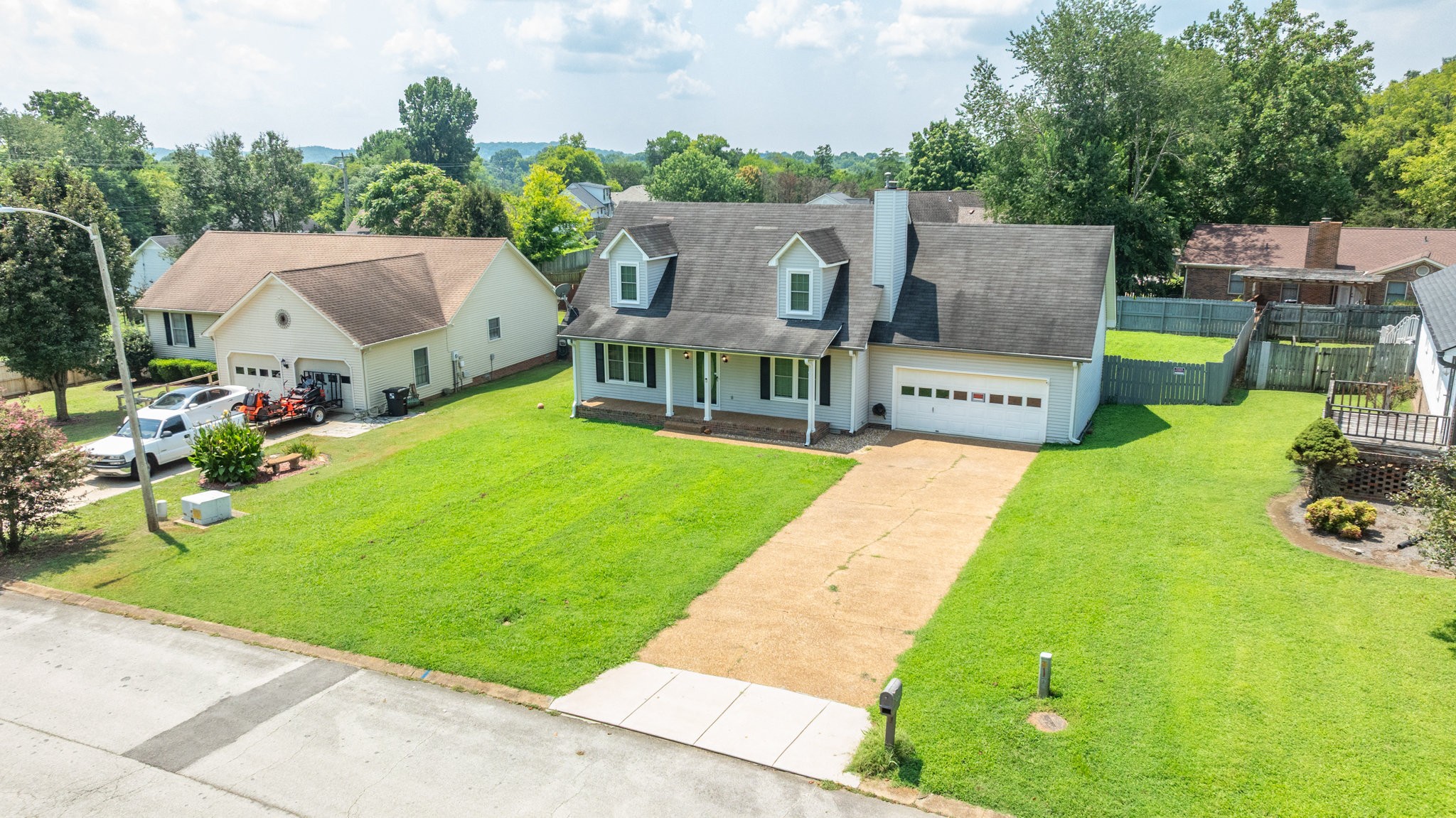 105 Rainier Dr — photo