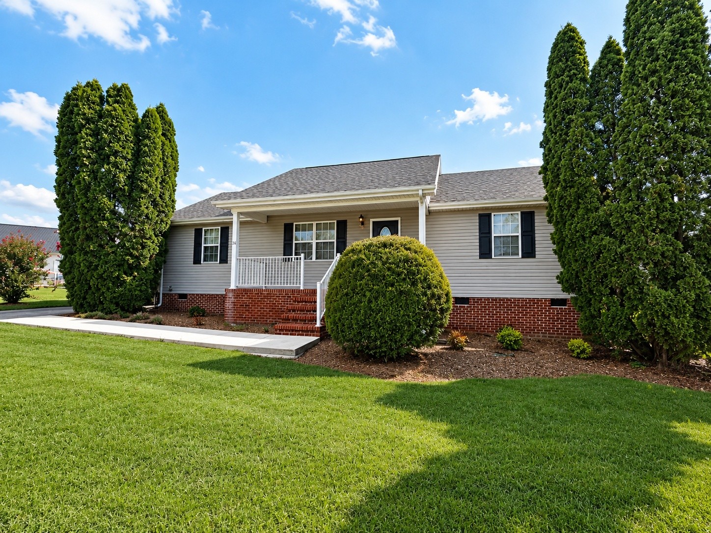 50 Regan Ct — photo